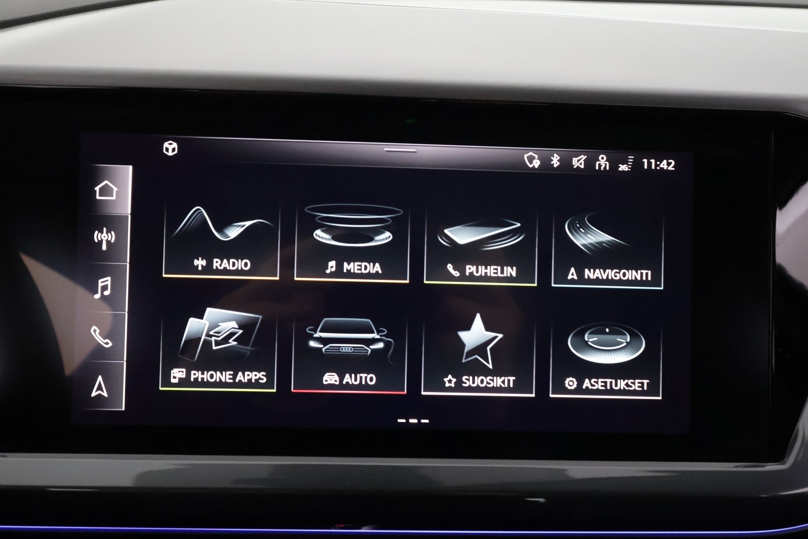 AUDI Q4 e-tron 2022