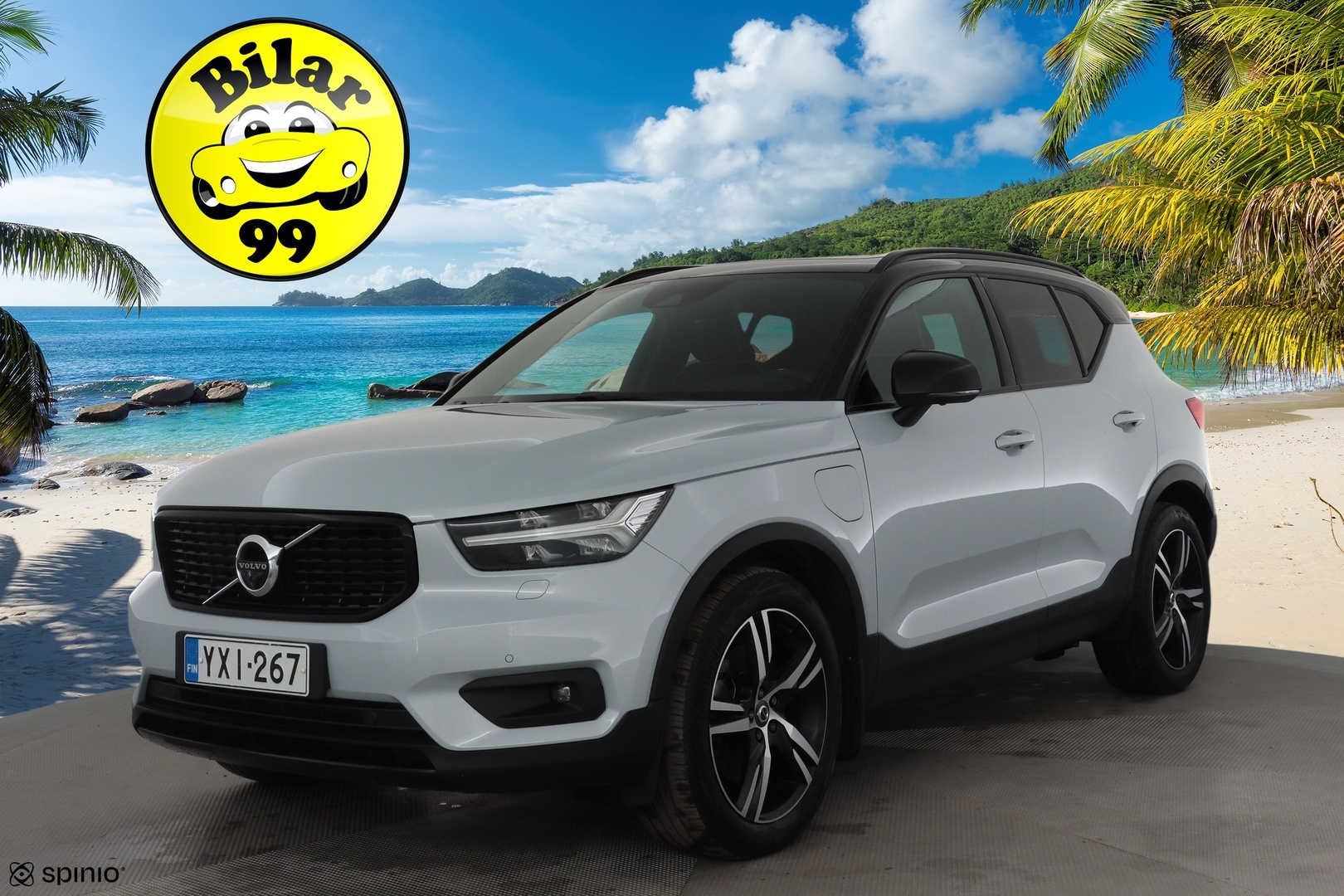 VOLVO XC40 2021