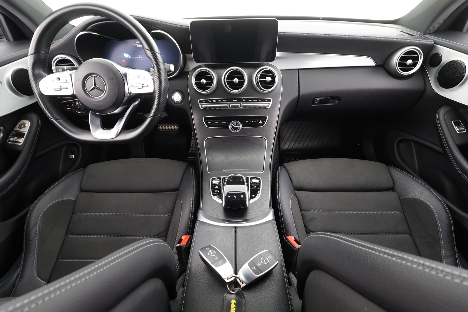 MERCEDES-BENZ C 2020