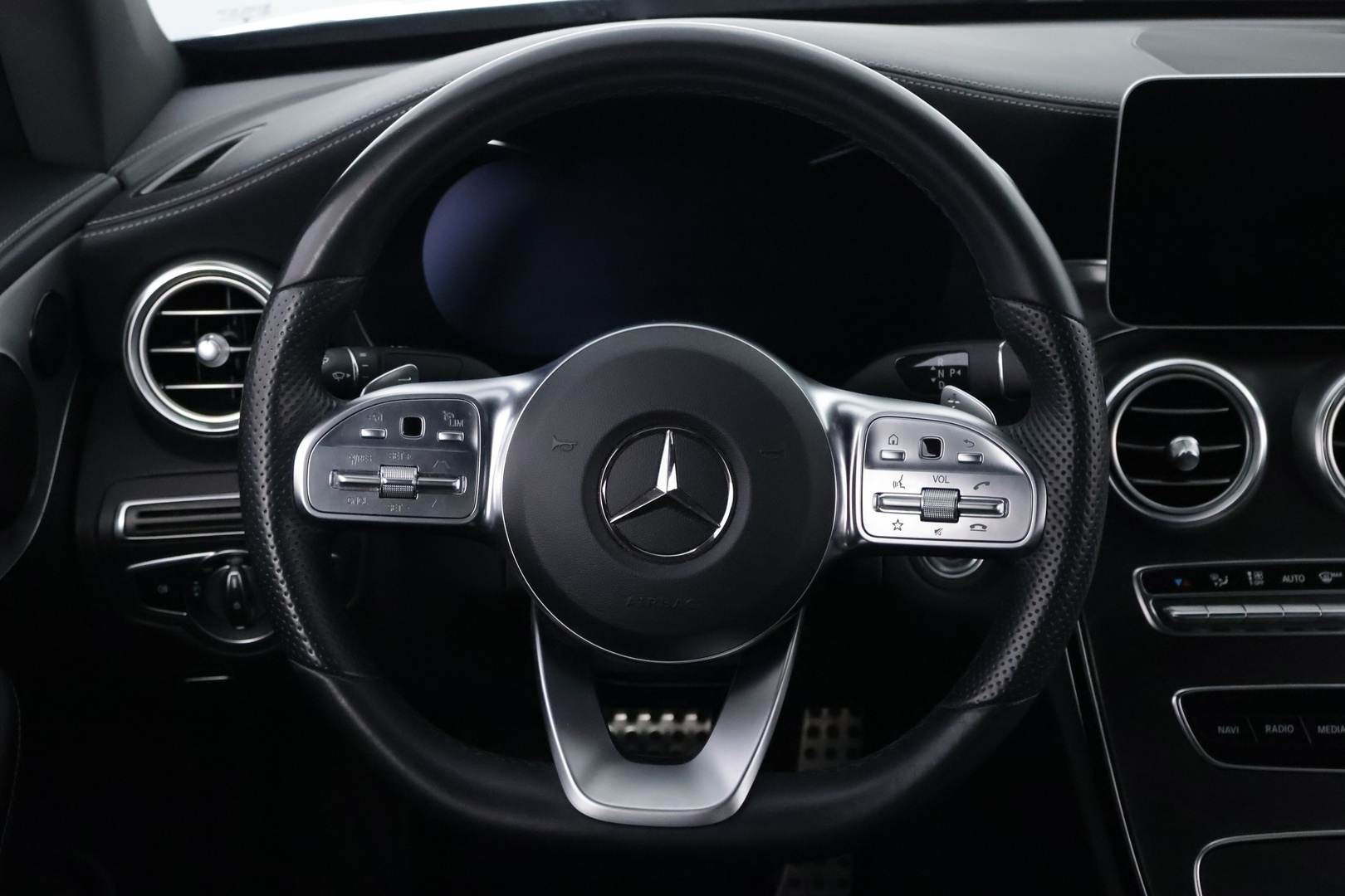 MERCEDES-BENZ C 2020