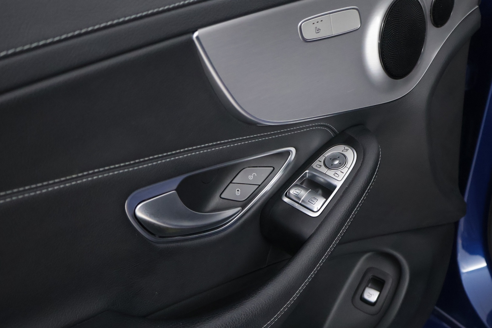 MERCEDES-BENZ C 2020