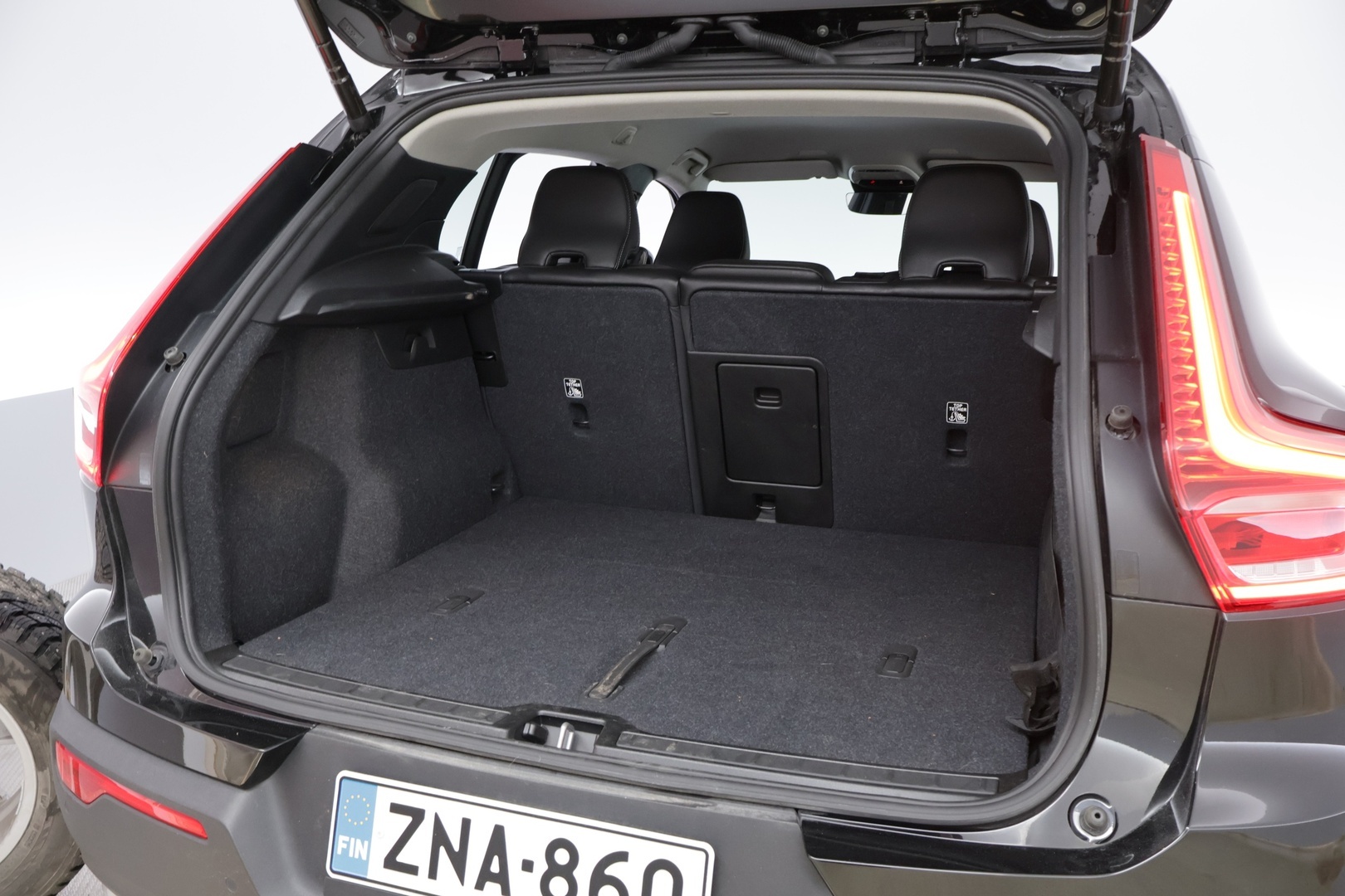 VOLVO XC40 2020