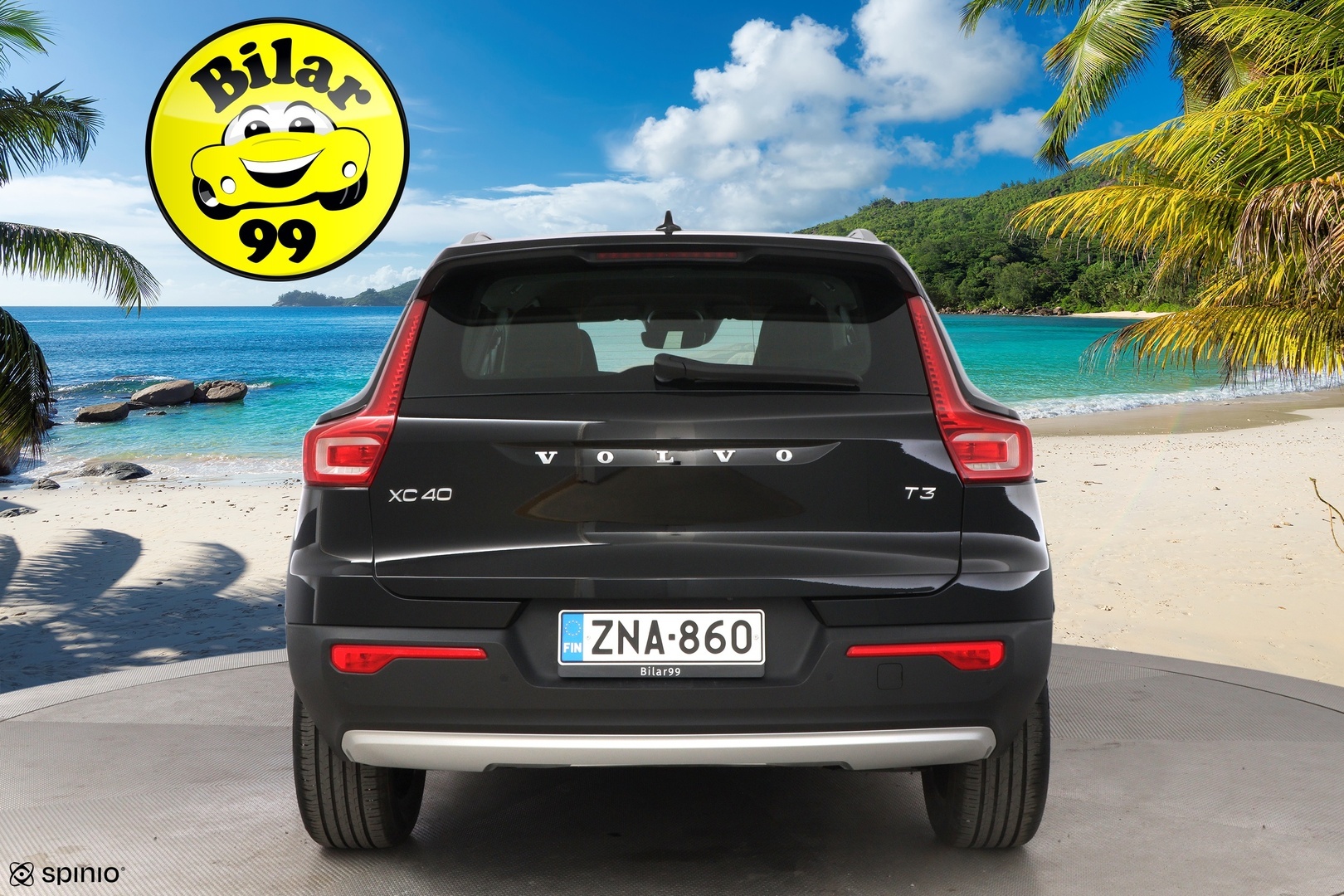 VOLVO XC40 2020