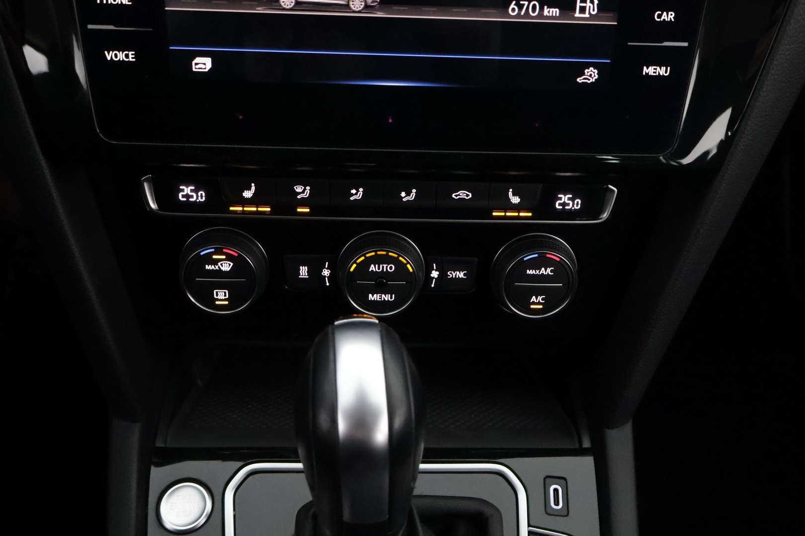 VOLKSWAGEN Passat 2020