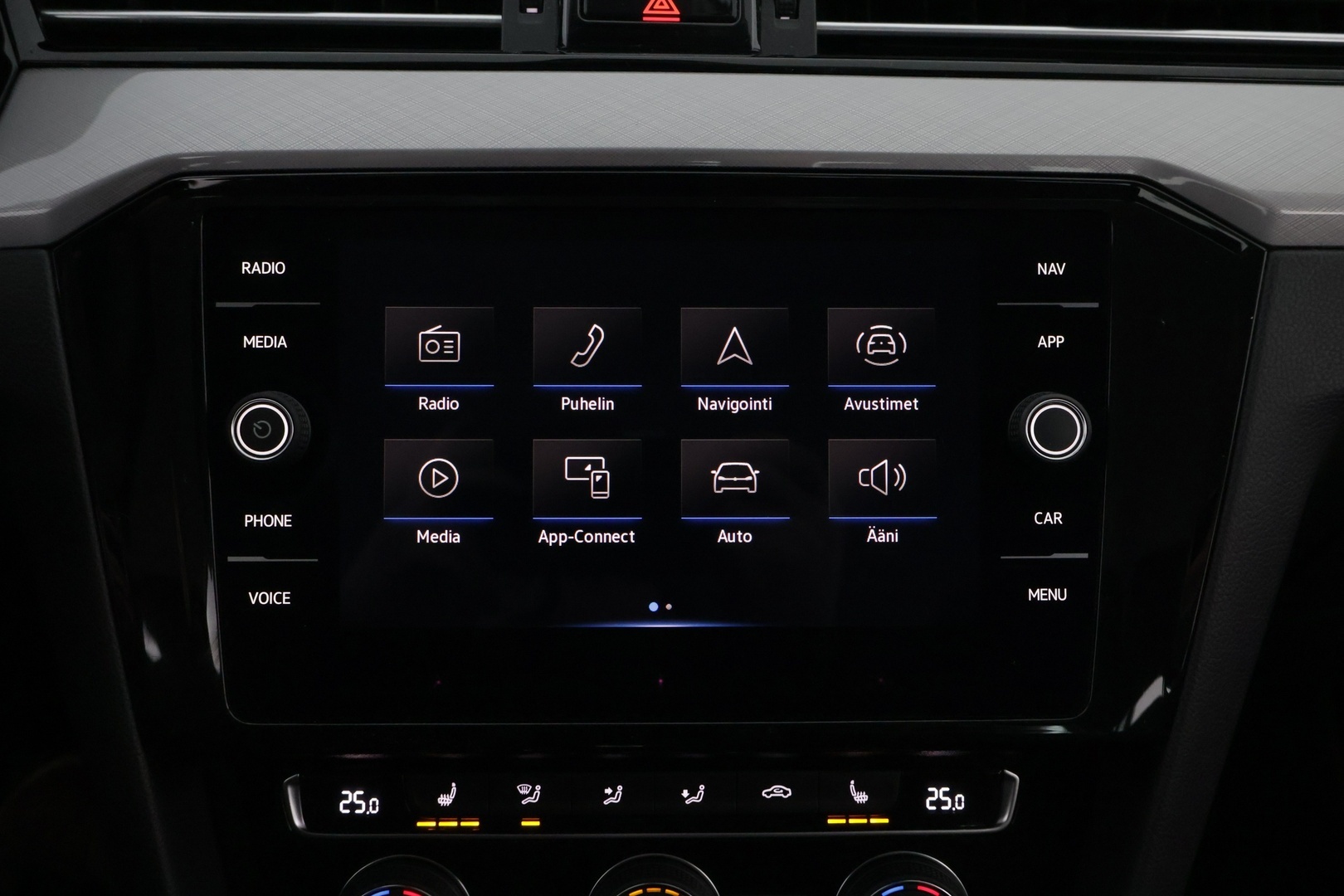 VOLKSWAGEN Passat 2020