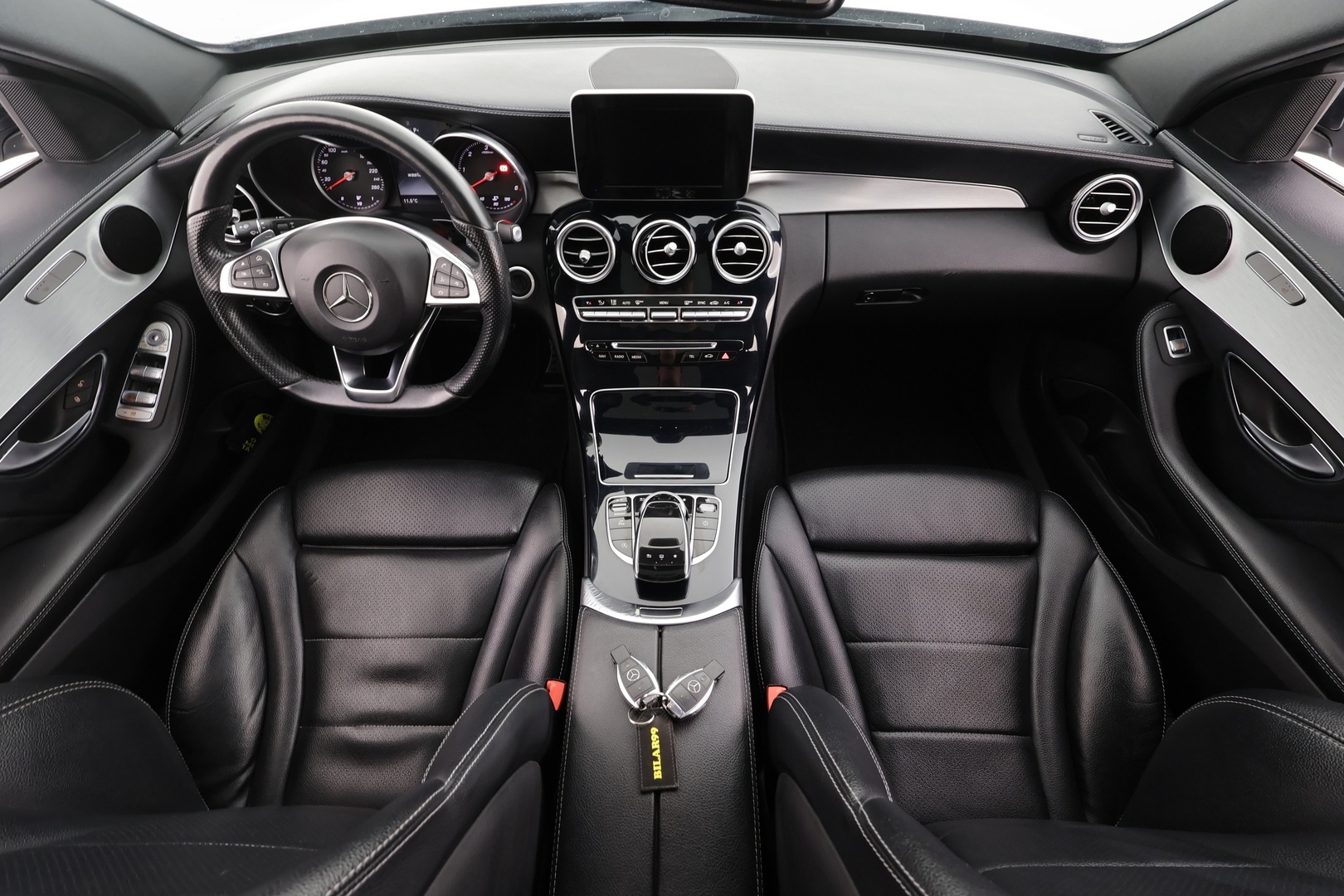 MERCEDES-BENZ C 2016