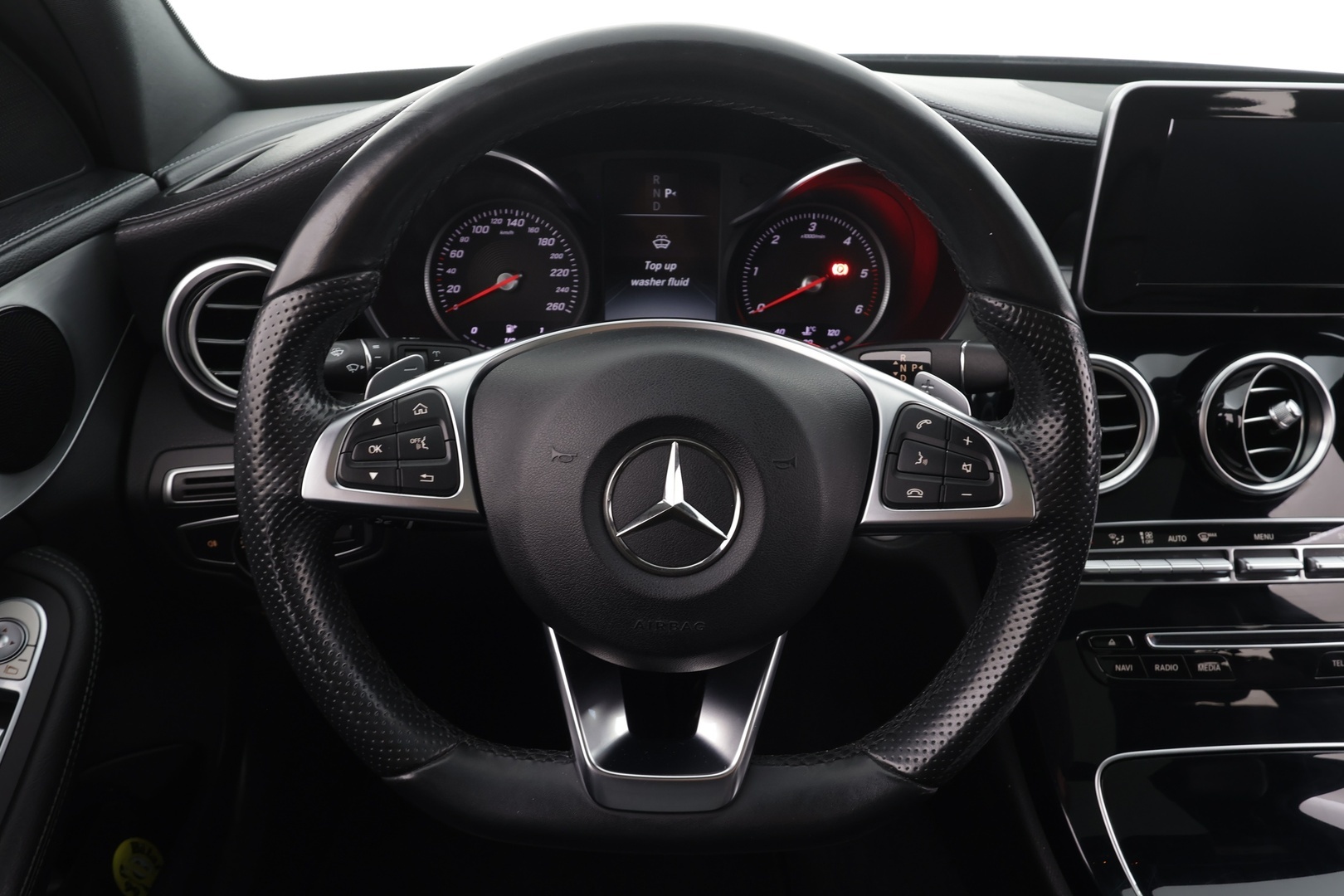 MERCEDES-BENZ C 2016