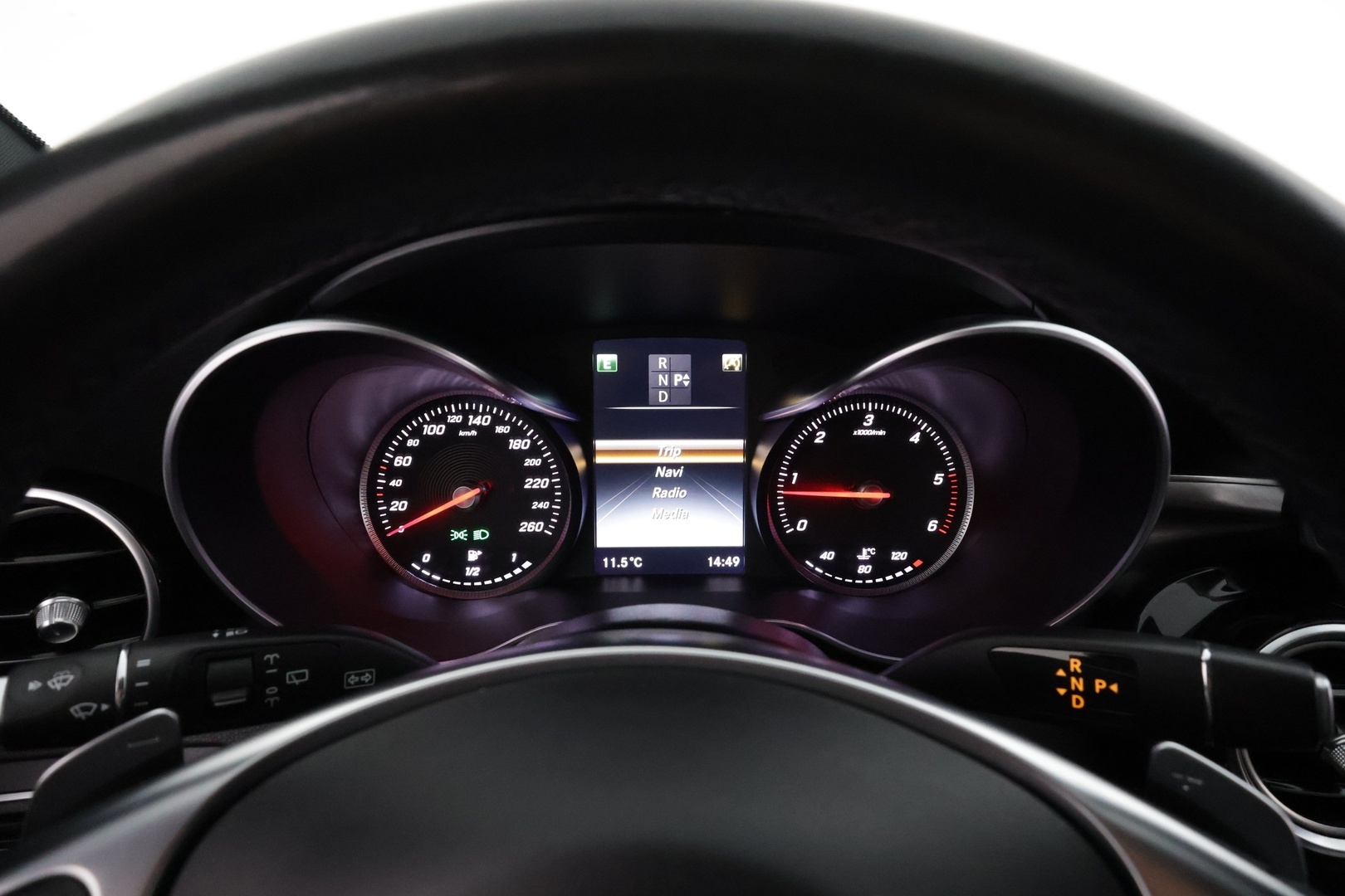 MERCEDES-BENZ C 2016