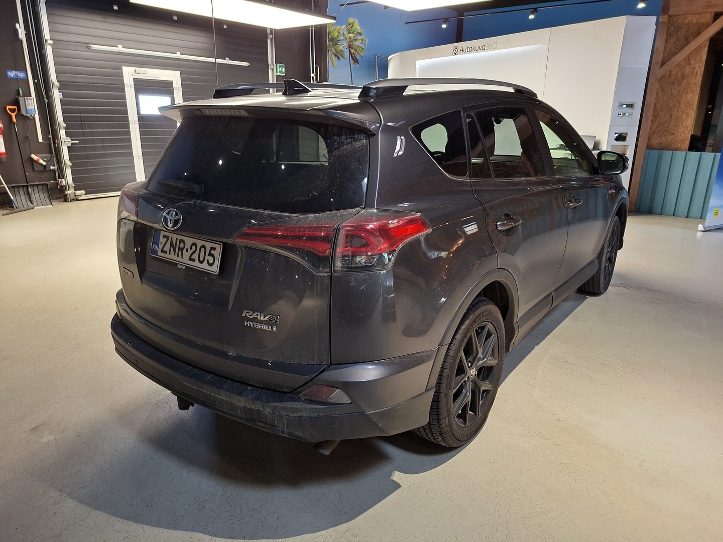 TOYOTA RAV4 2018