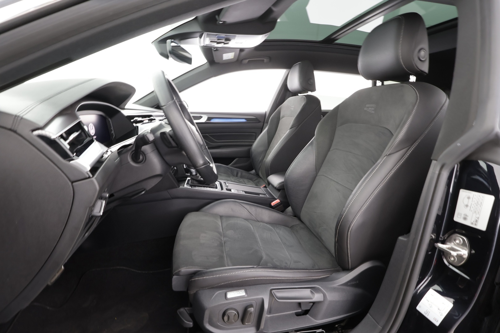 VOLKSWAGEN Arteon 2021