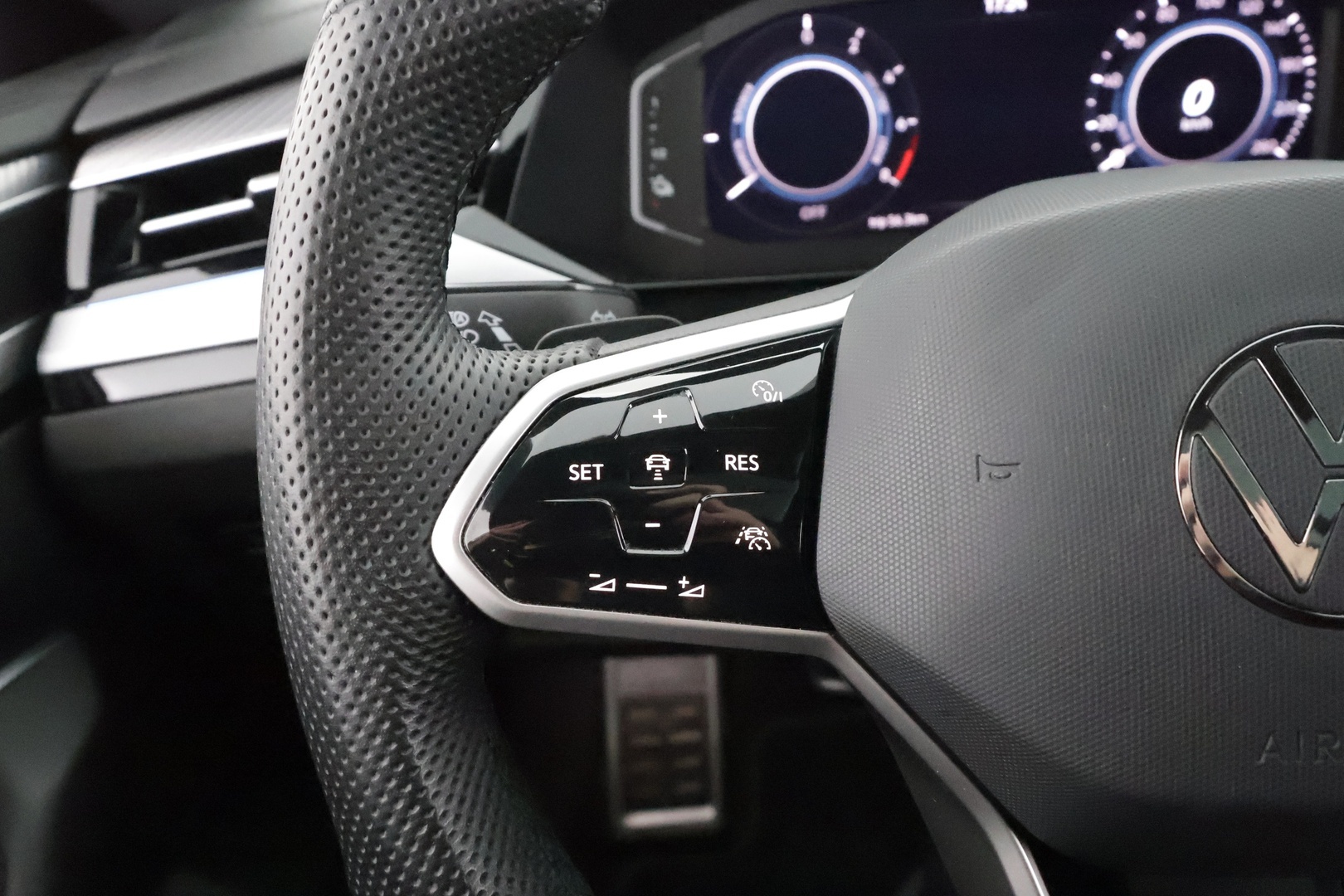 VOLKSWAGEN Arteon 2021