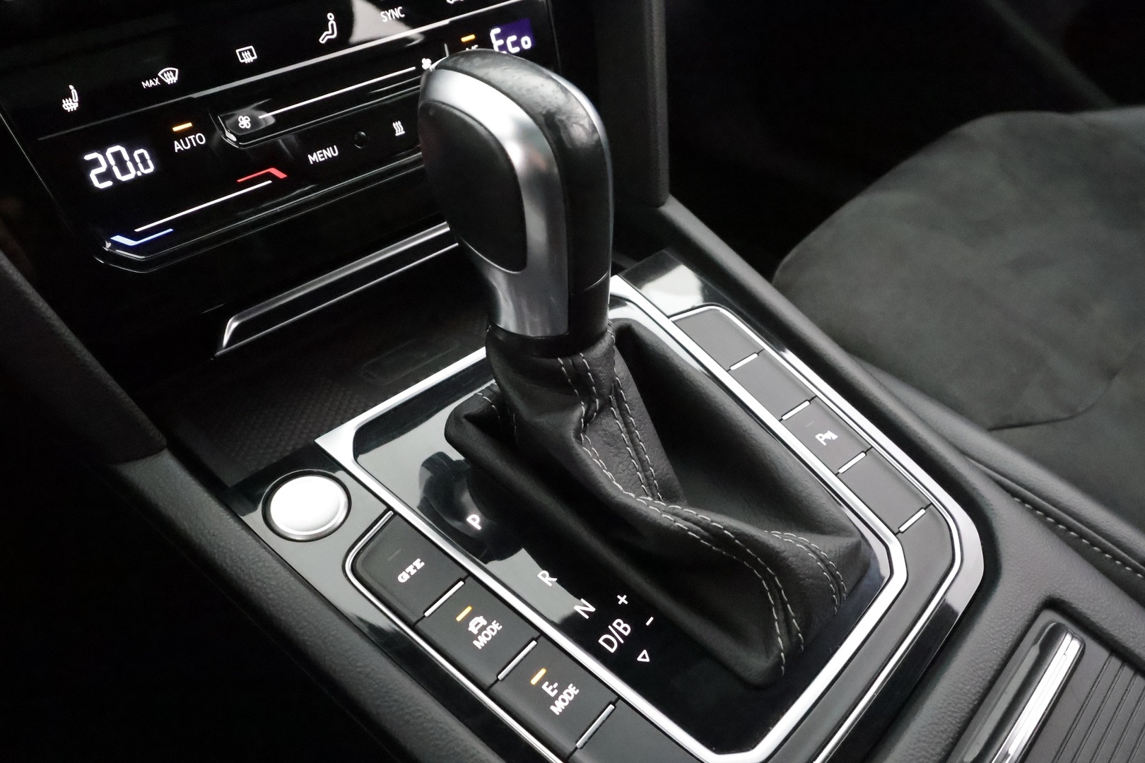 VOLKSWAGEN Arteon 2021