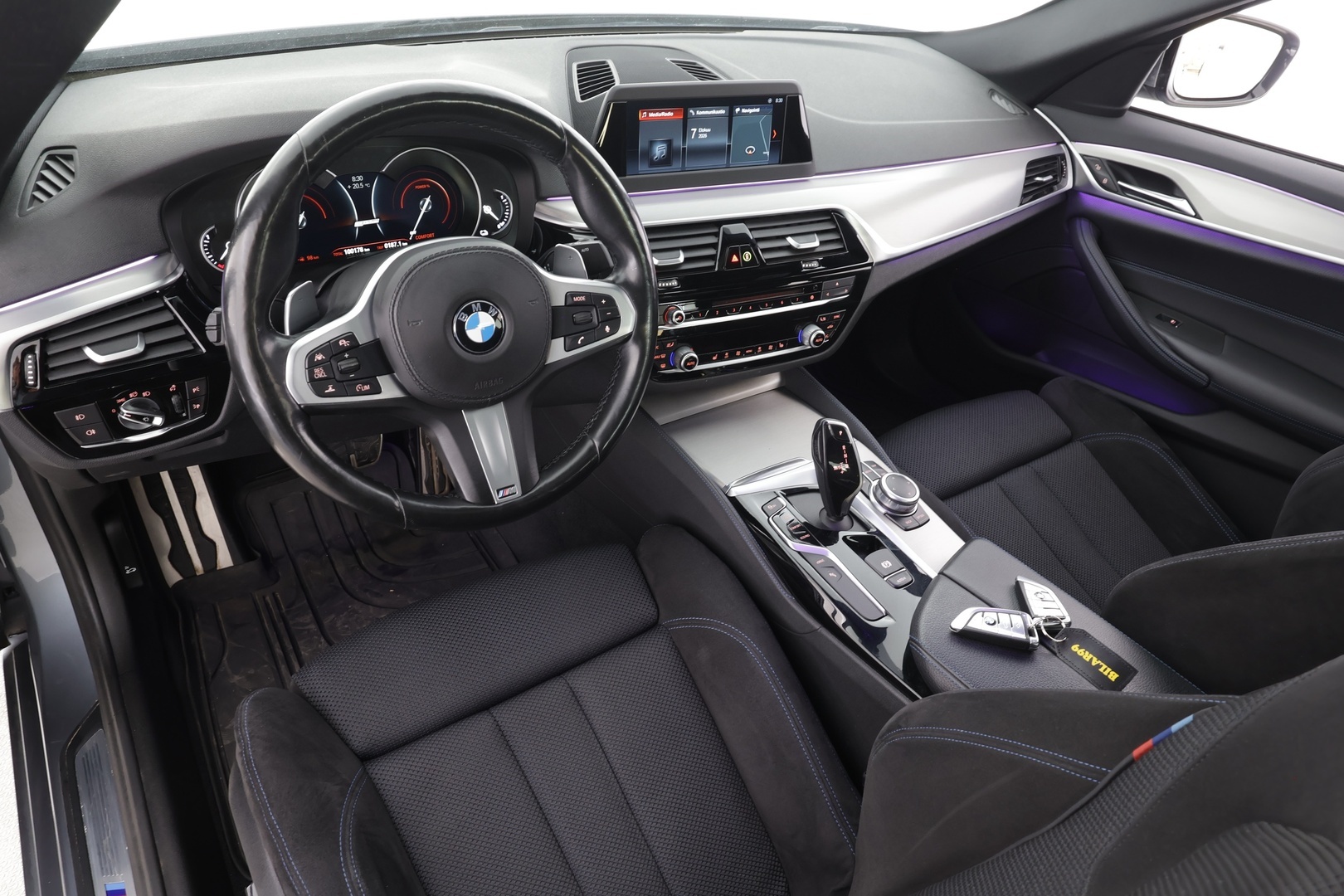 BMW 530 2019