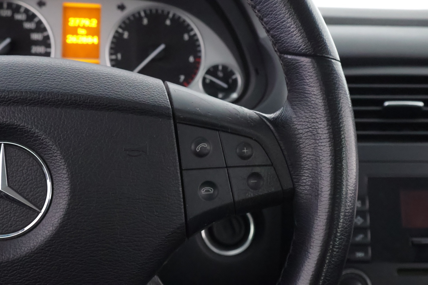 MERCEDES-BENZ B 2006