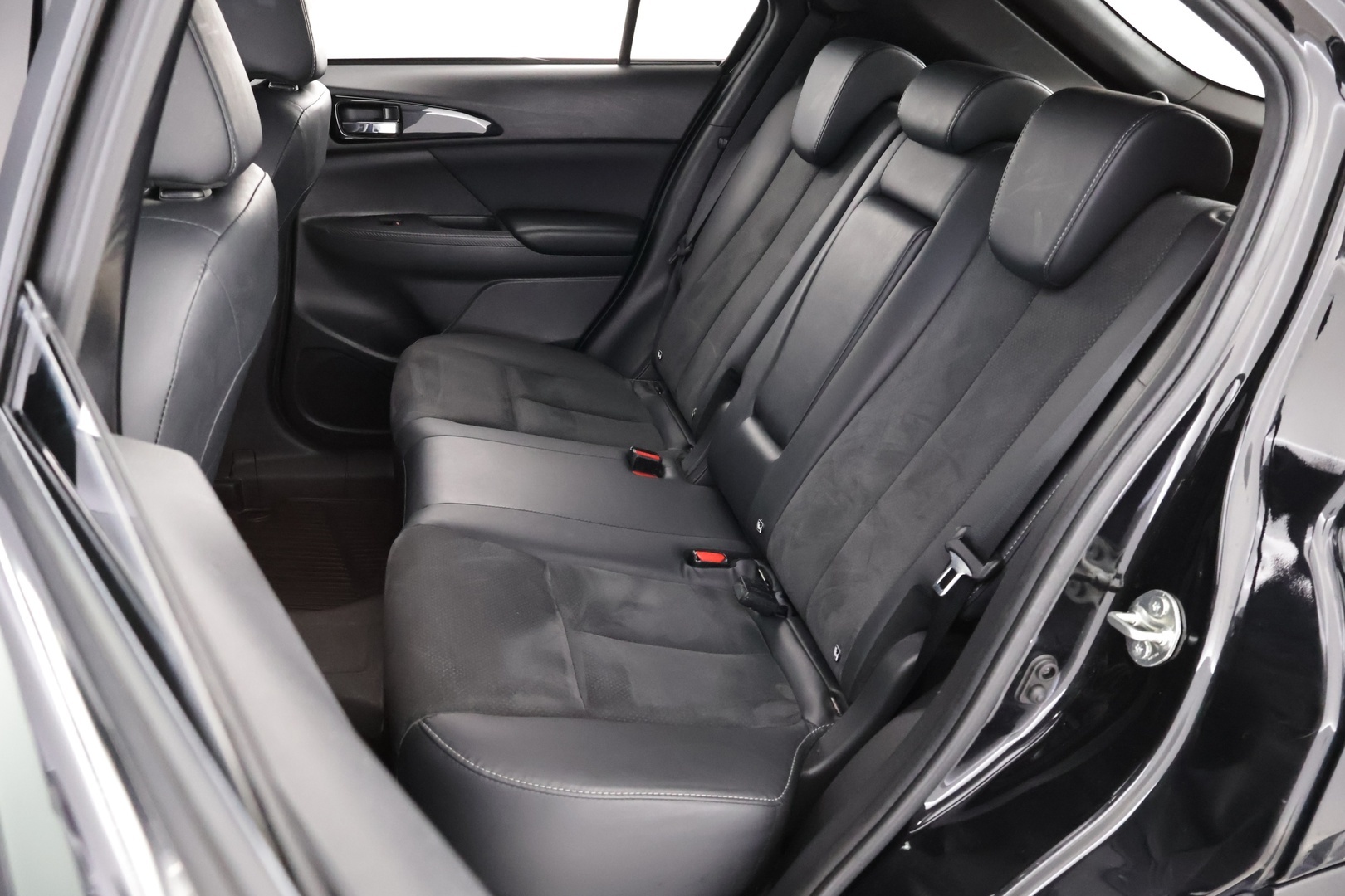 MITSUBISHI ECLIPSE CROSS 2022