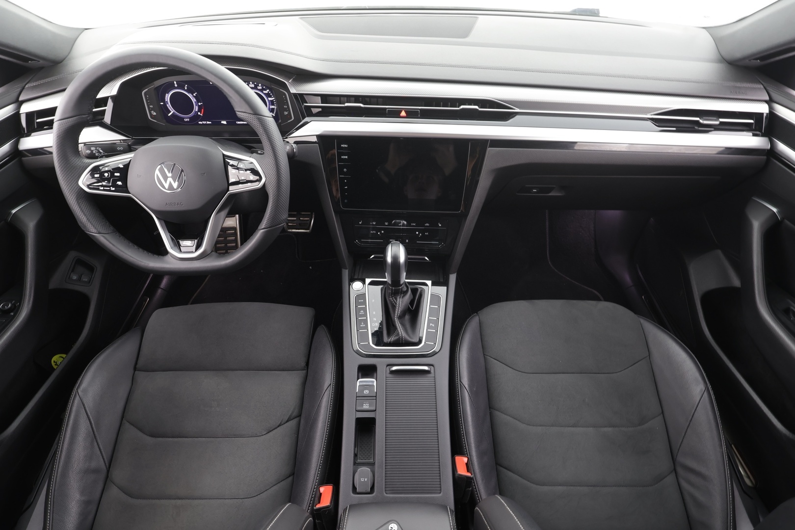 VOLKSWAGEN Arteon 2023