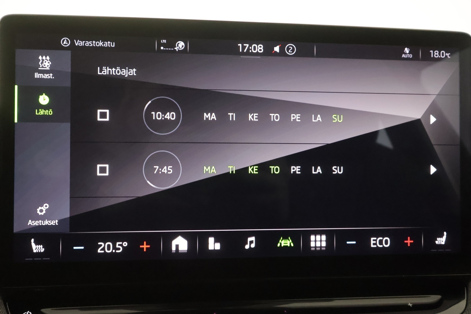 SKODA Enyaq 2022