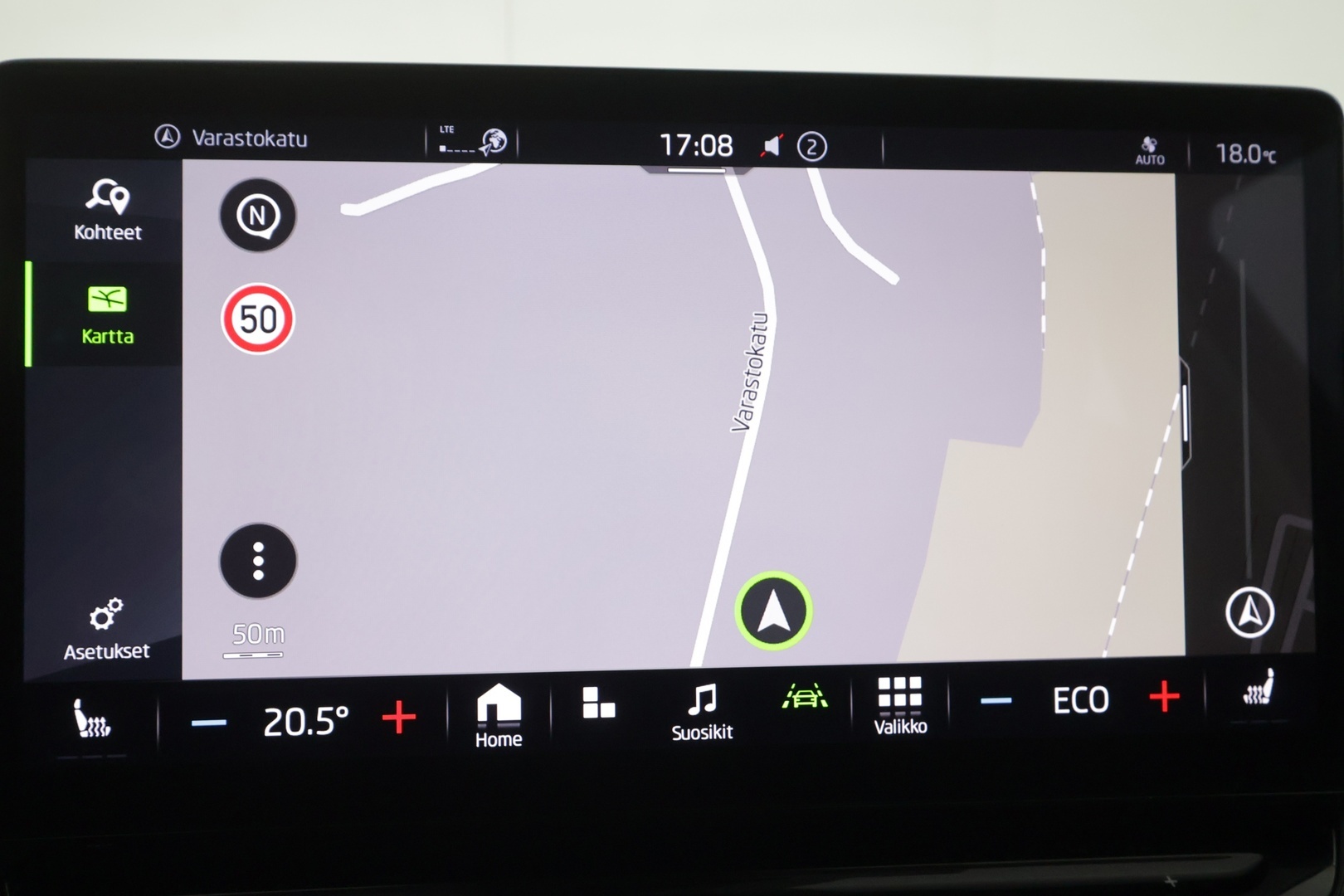 SKODA Enyaq 2022