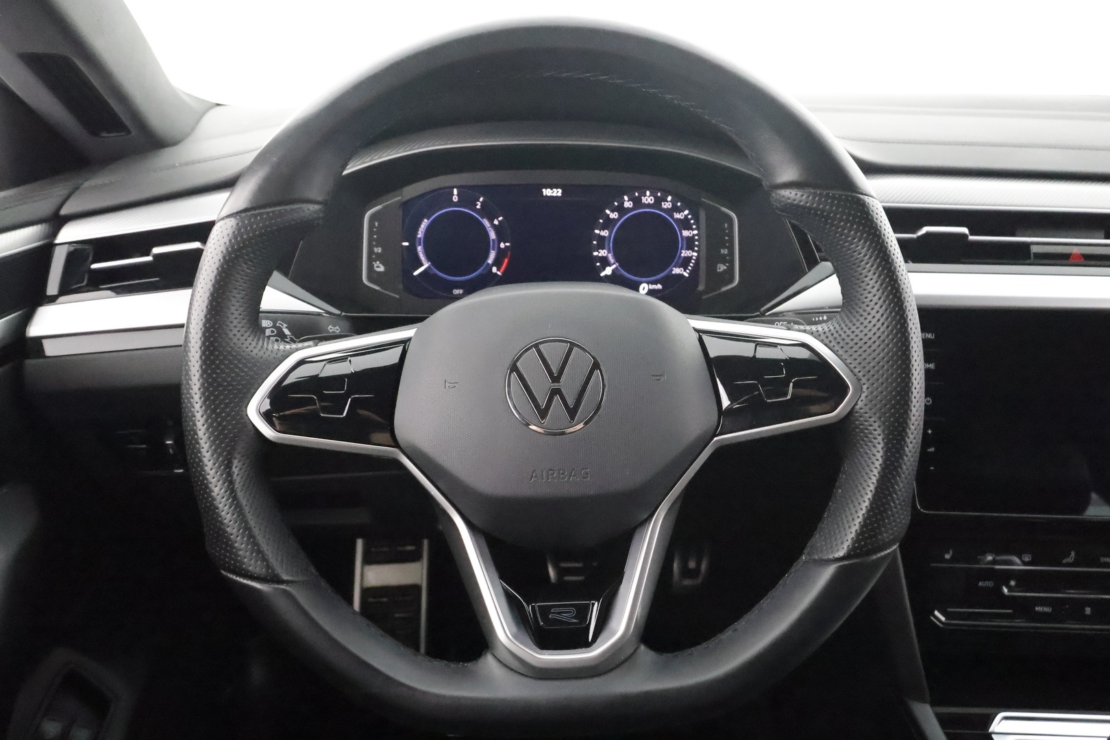 VOLKSWAGEN Arteon 2023