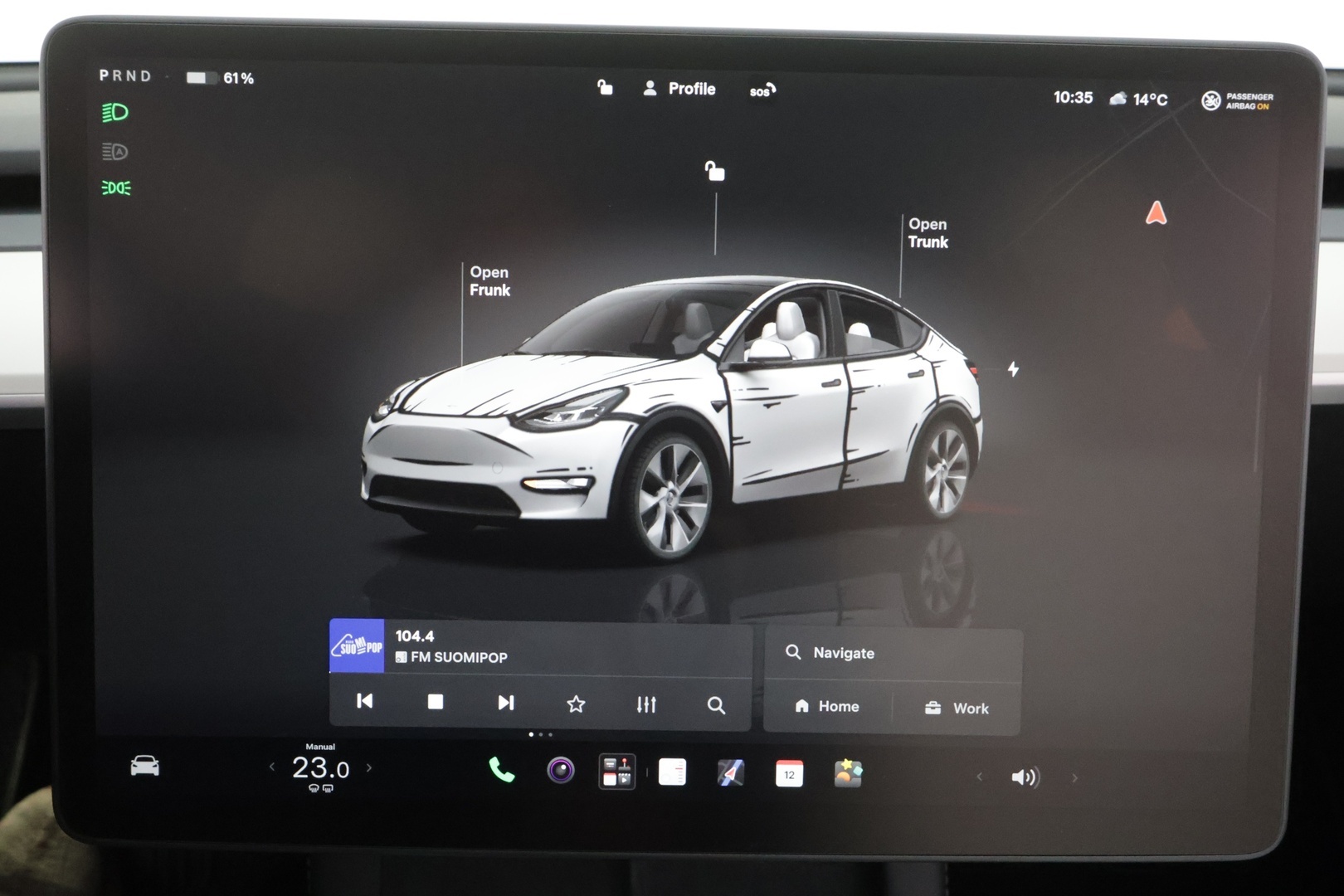 TESLA MODEL Y 2024