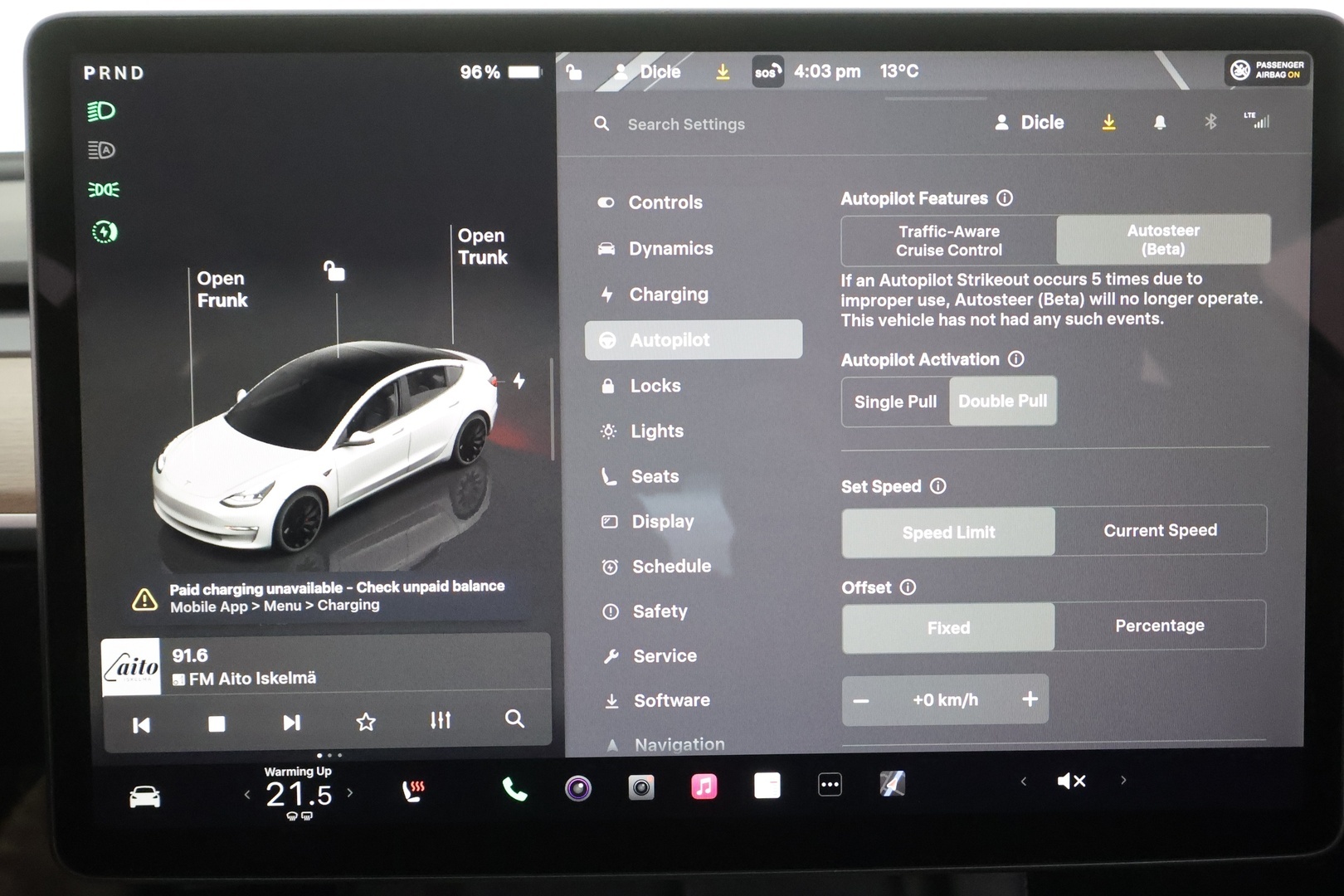 TESLA MODEL 3 2023