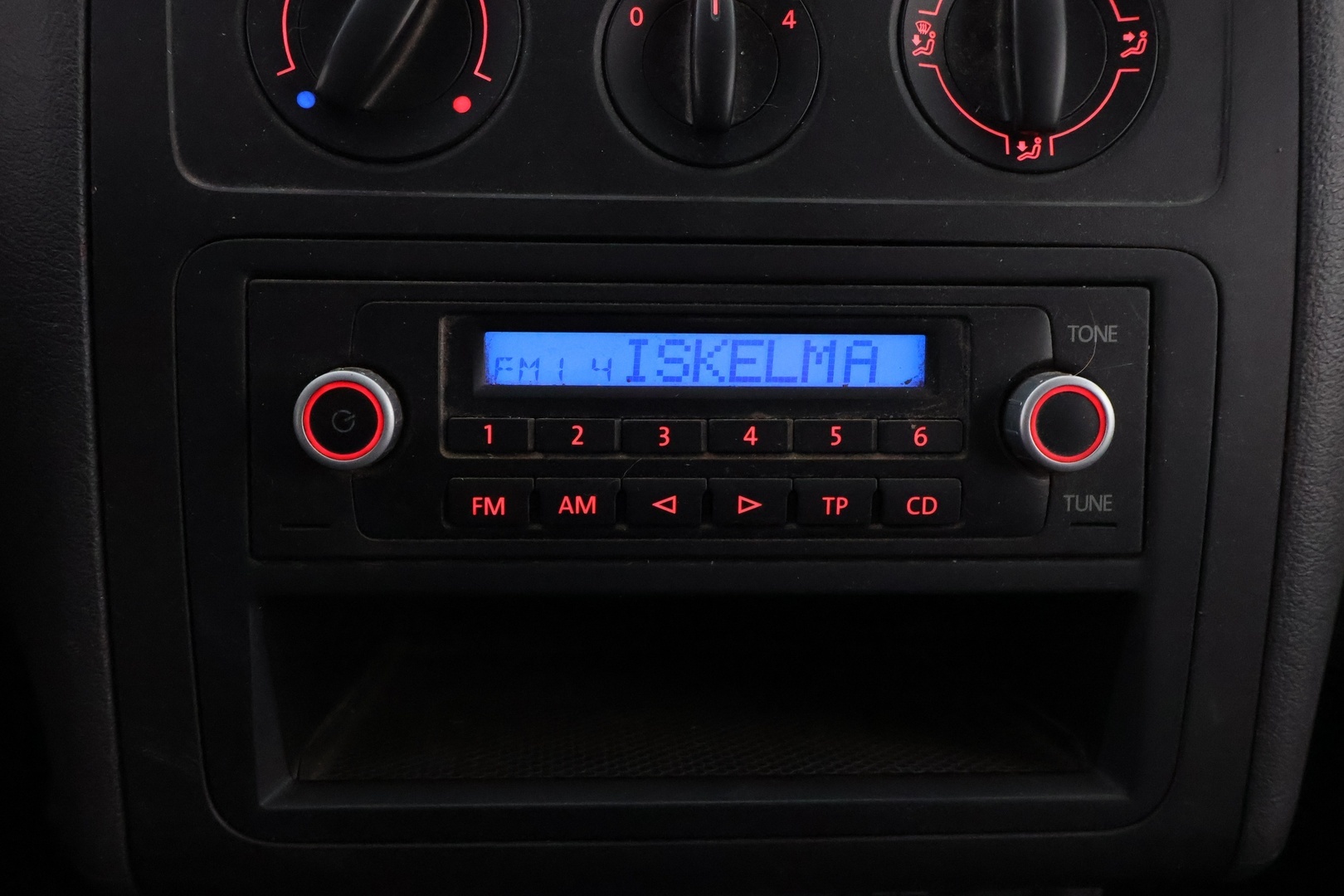 VOLKSWAGEN Caddy 2008