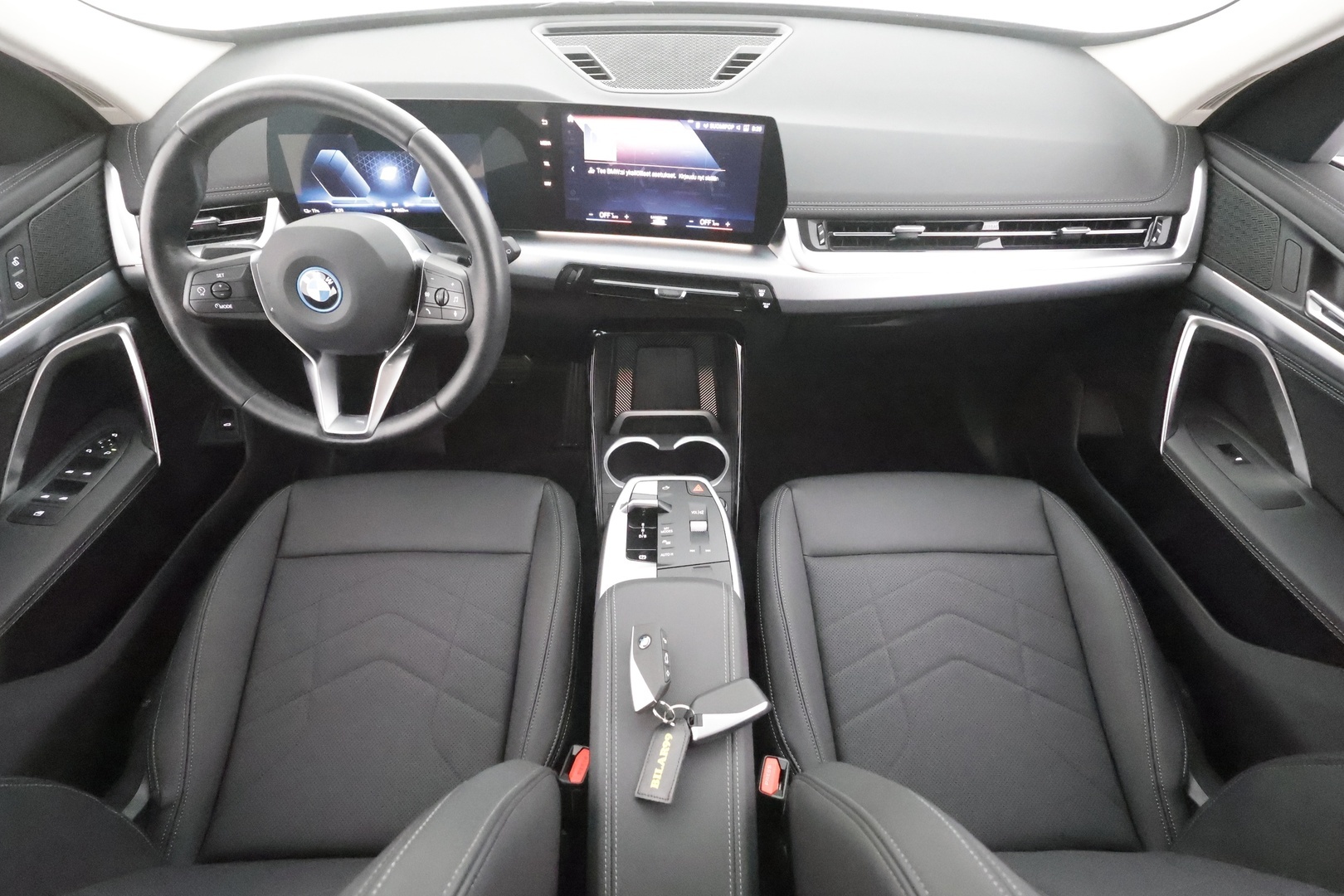 BMW IX1 2023