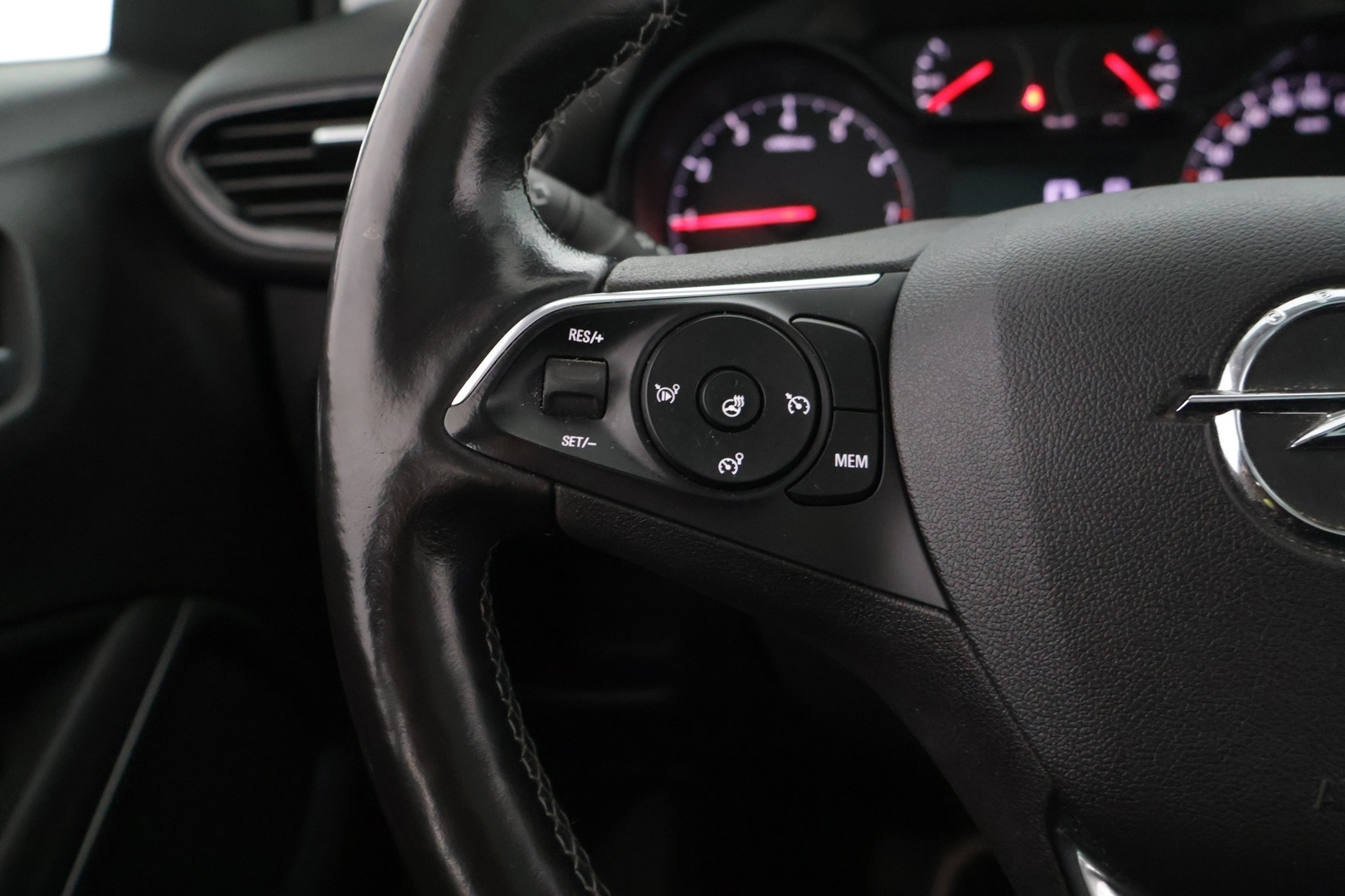 OPEL Crossland X 2018