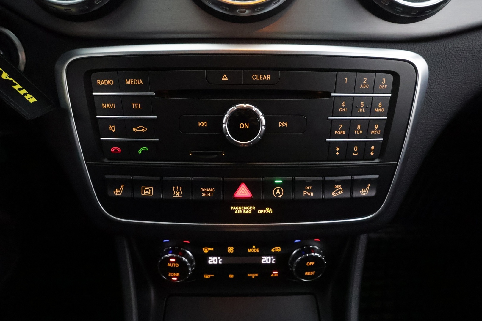 MERCEDES-BENZ GLA 2017
