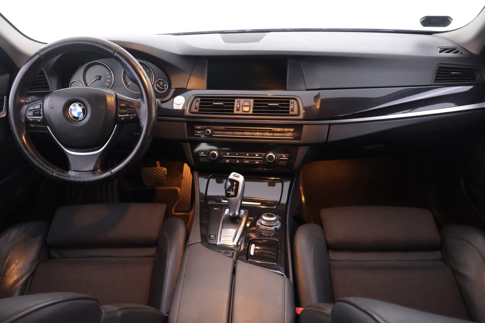 BMW 520 2010