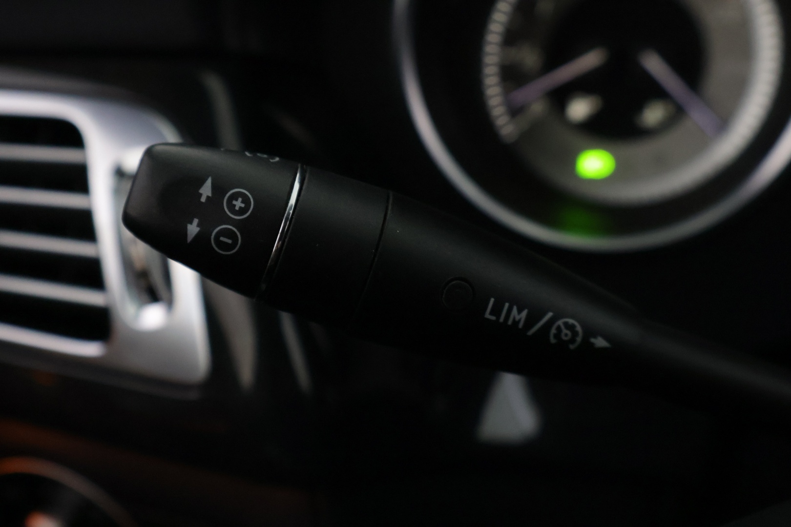 MERCEDES-BENZ CLS 2011