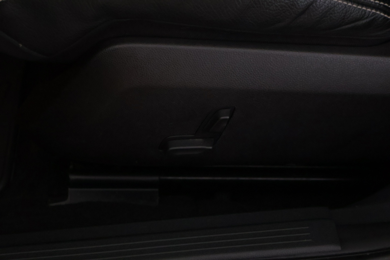 MERCEDES-BENZ CLS 2011