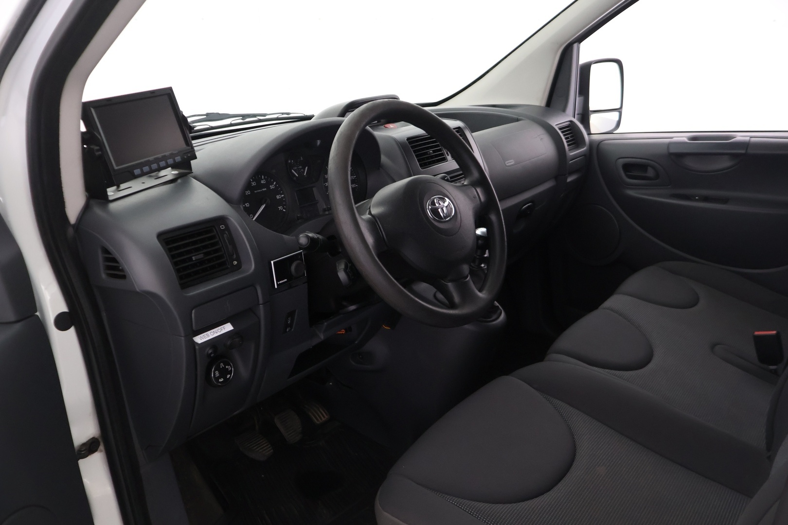 TOYOTA Proace 2016