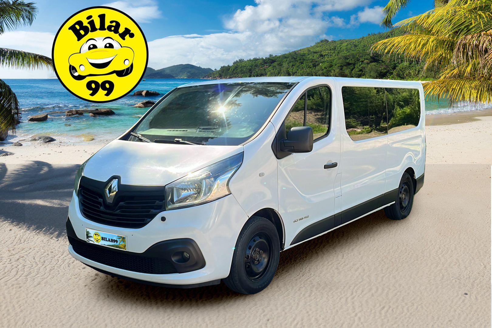 RENAULT Trafic Passenger 2015
