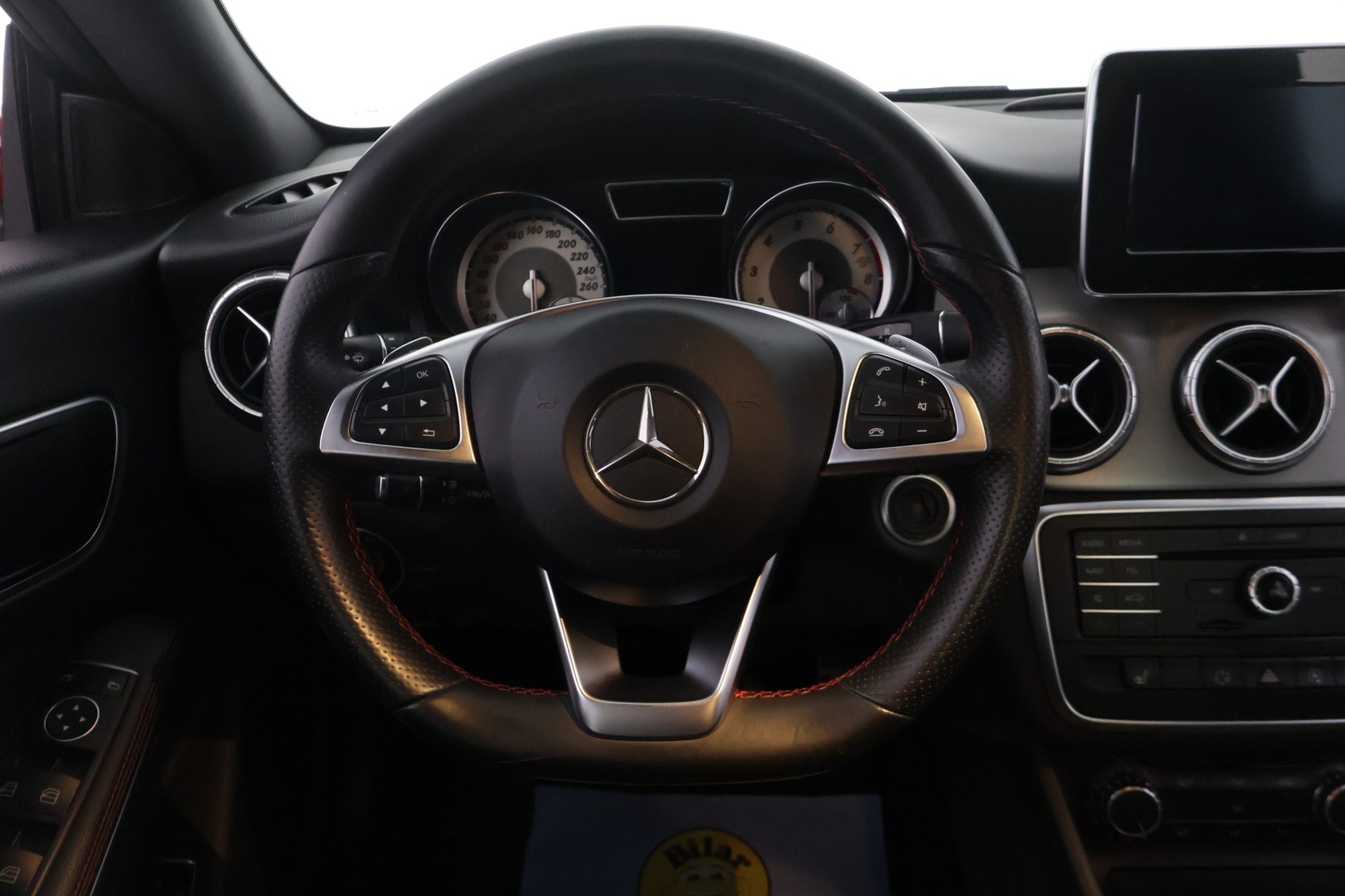 MERCEDES-BENZ CLA 2015