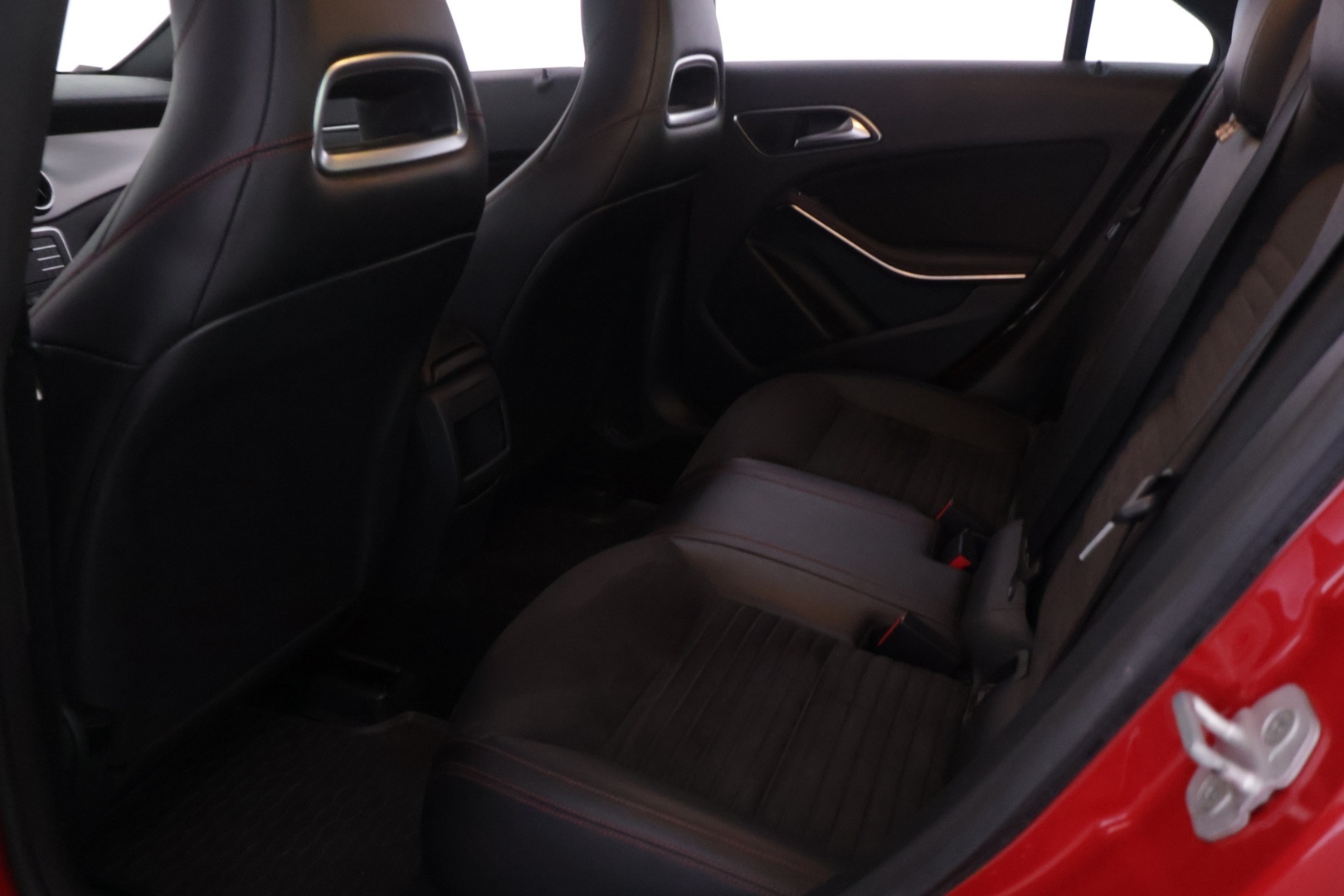 MERCEDES-BENZ CLA 2015