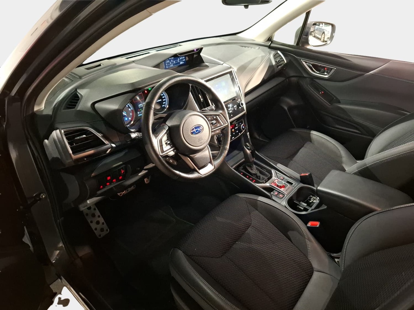 SUBARU Forester 2021