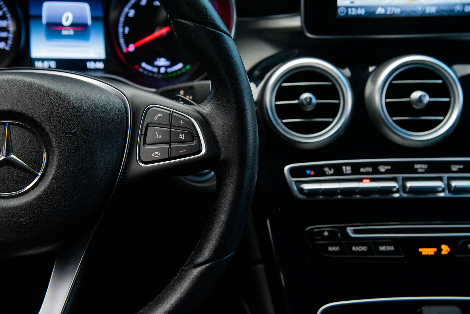 MERCEDES-BENZ GLC 2018