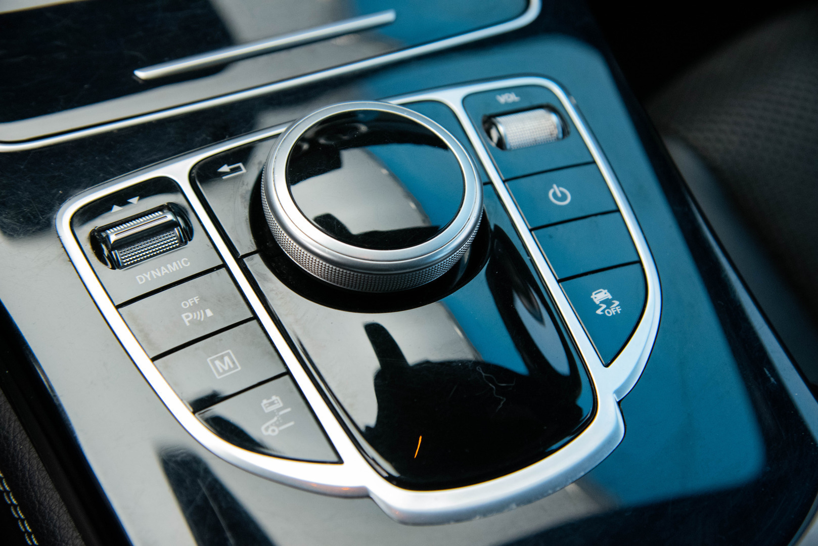 MERCEDES-BENZ GLC 2018