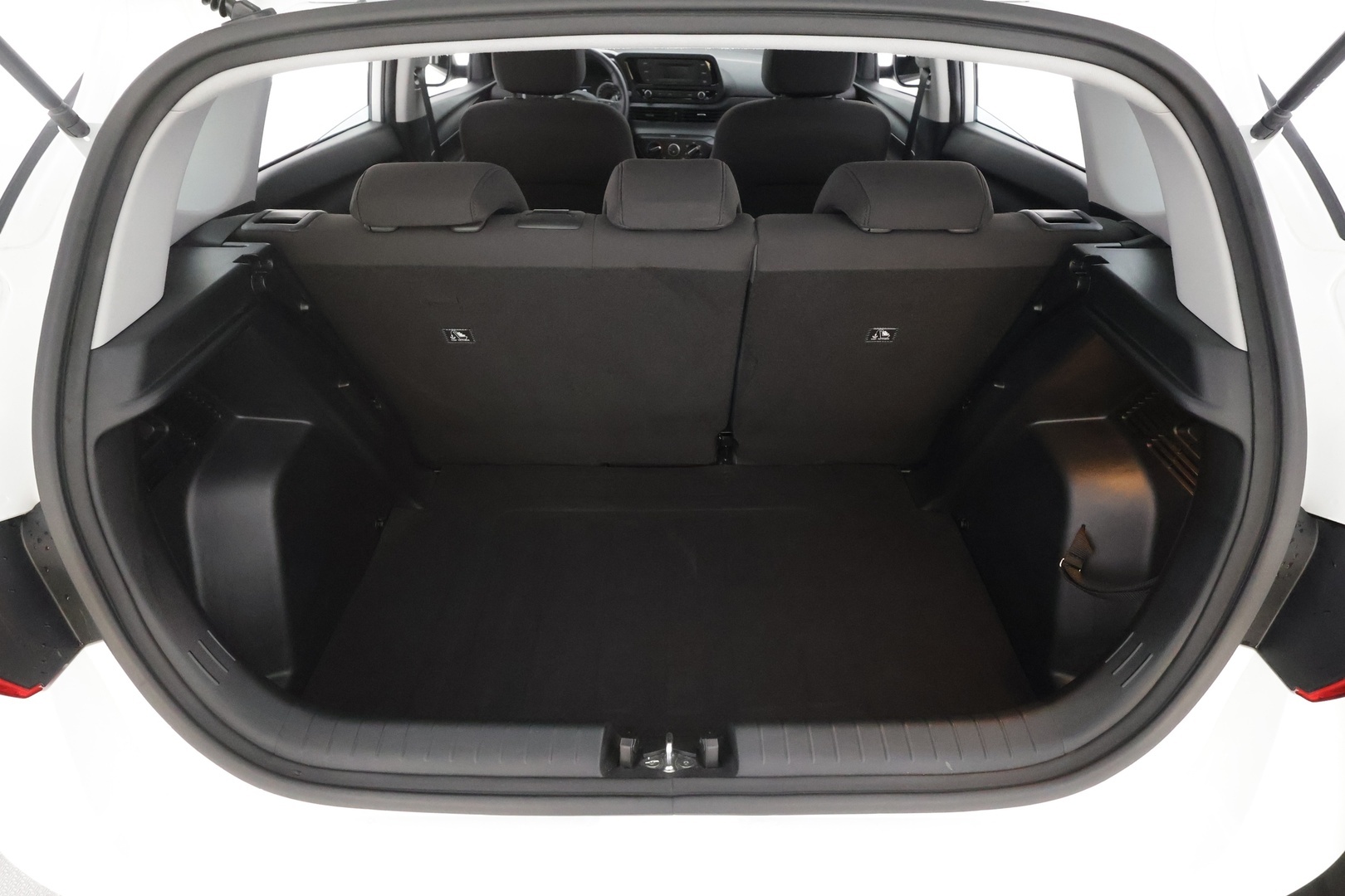 HYUNDAI i20 Hatchback 2023