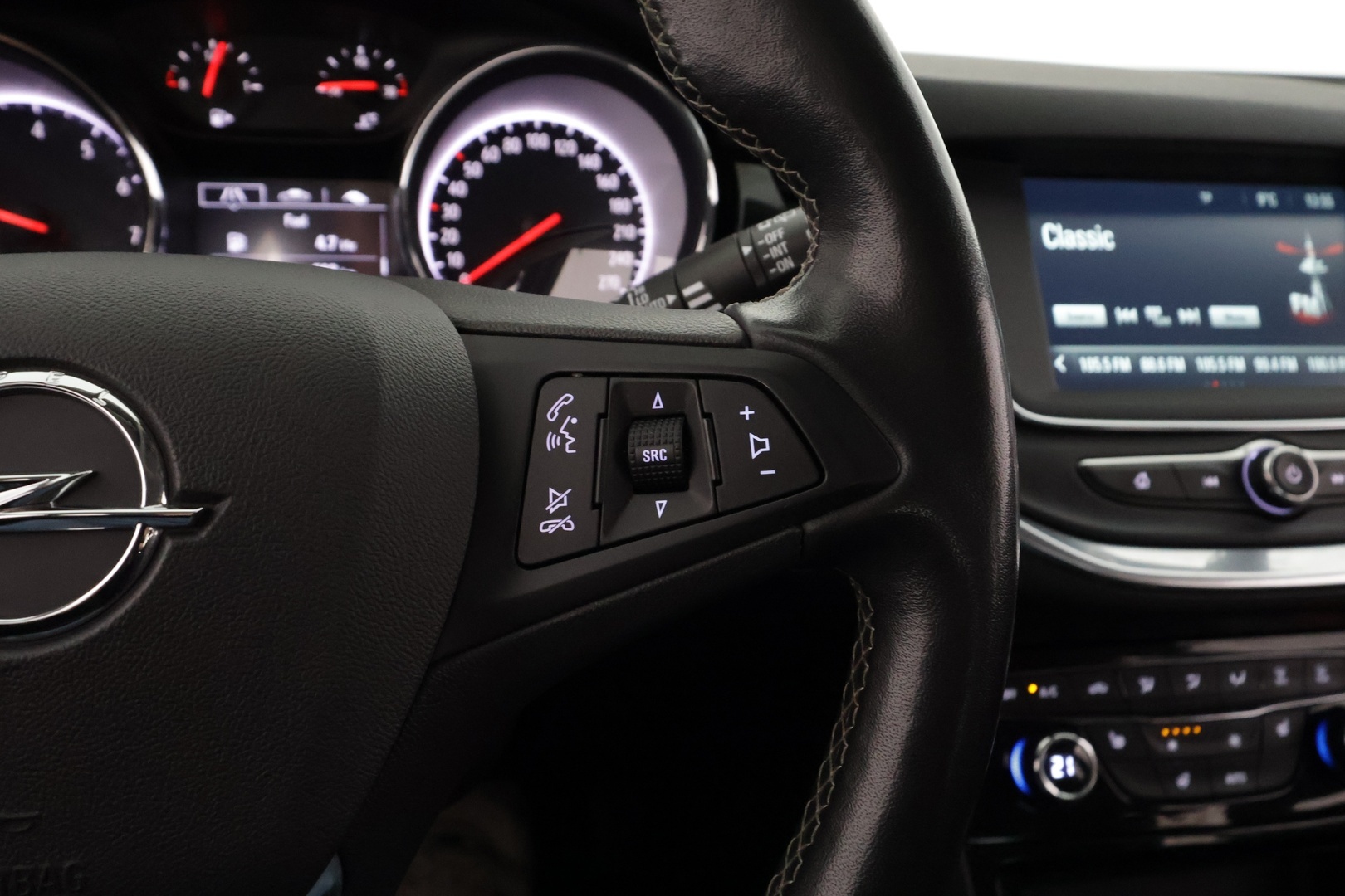 OPEL ASTRA 2022