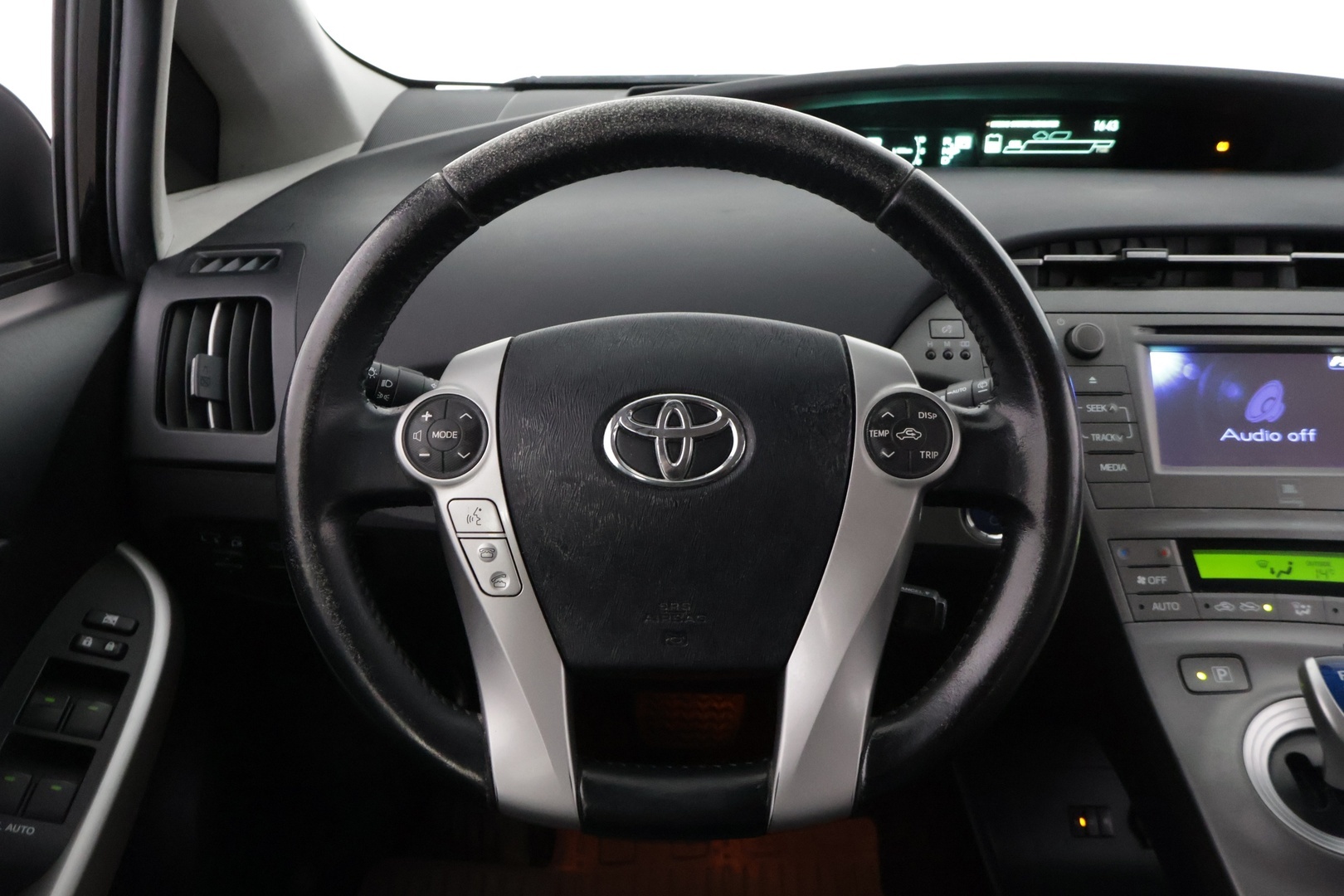 TOYOTA PRIUS 2015