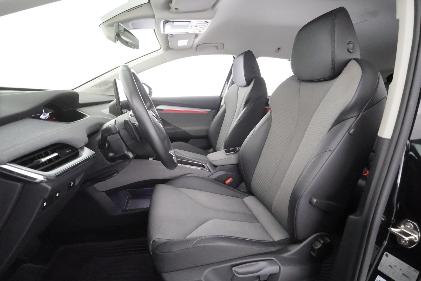 SKODA Enyaq 2022