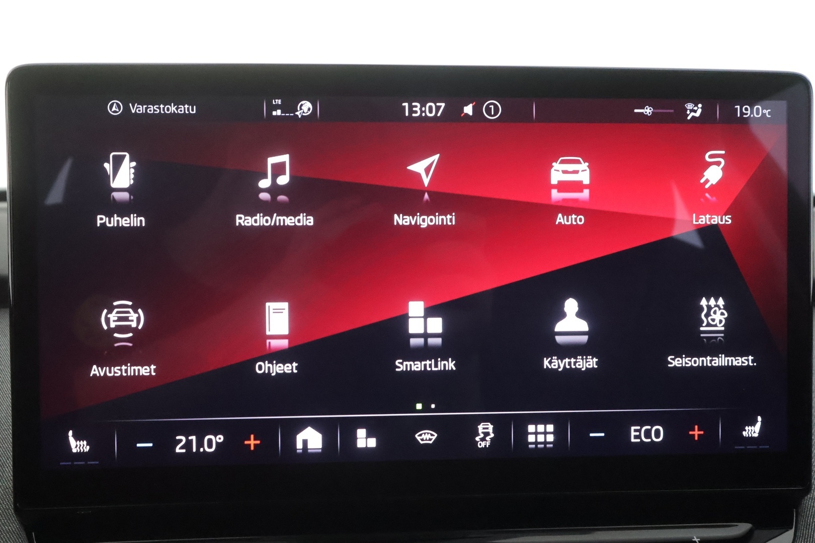 SKODA Enyaq 2022