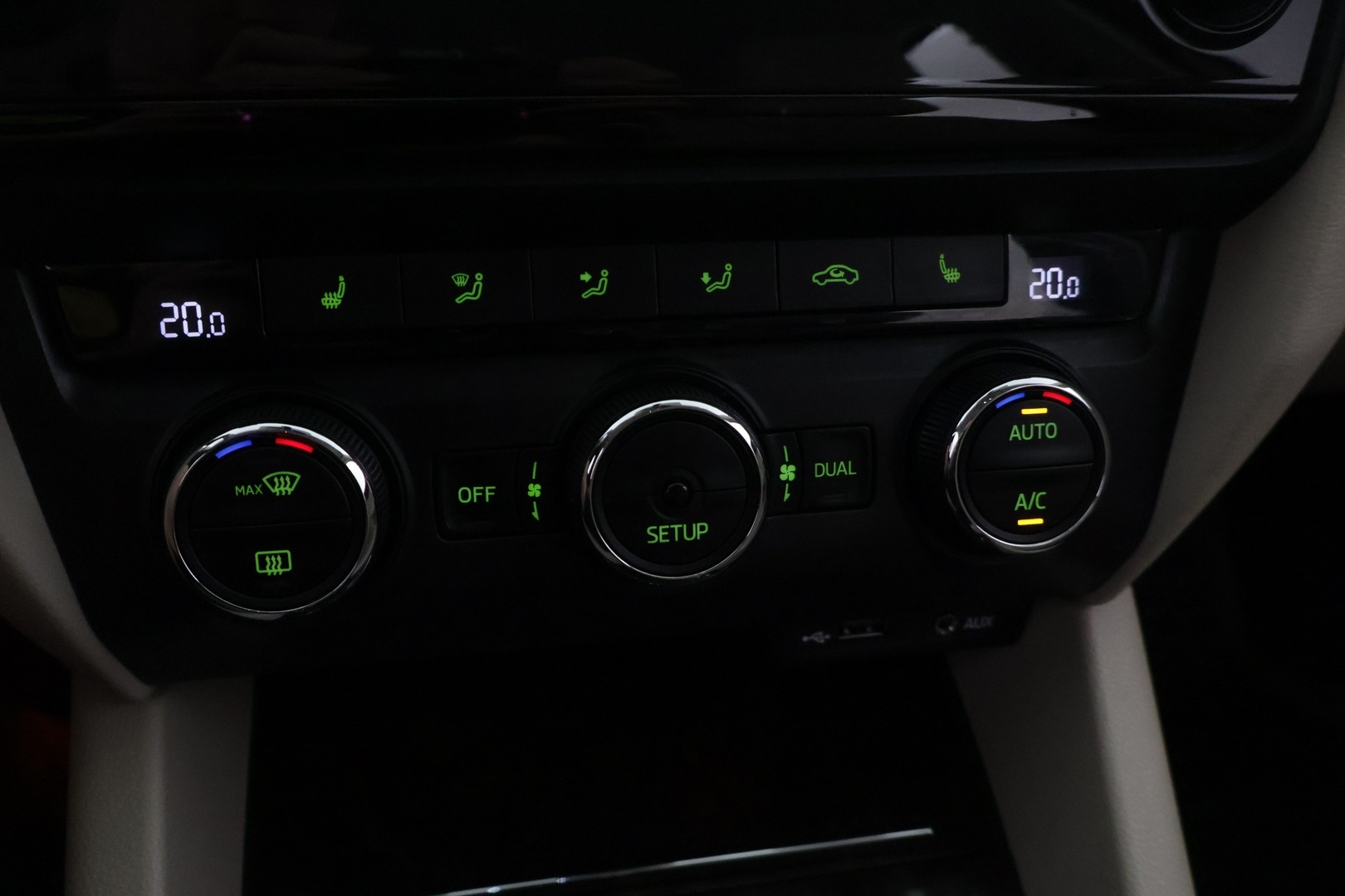 SKODA Octavia 2015