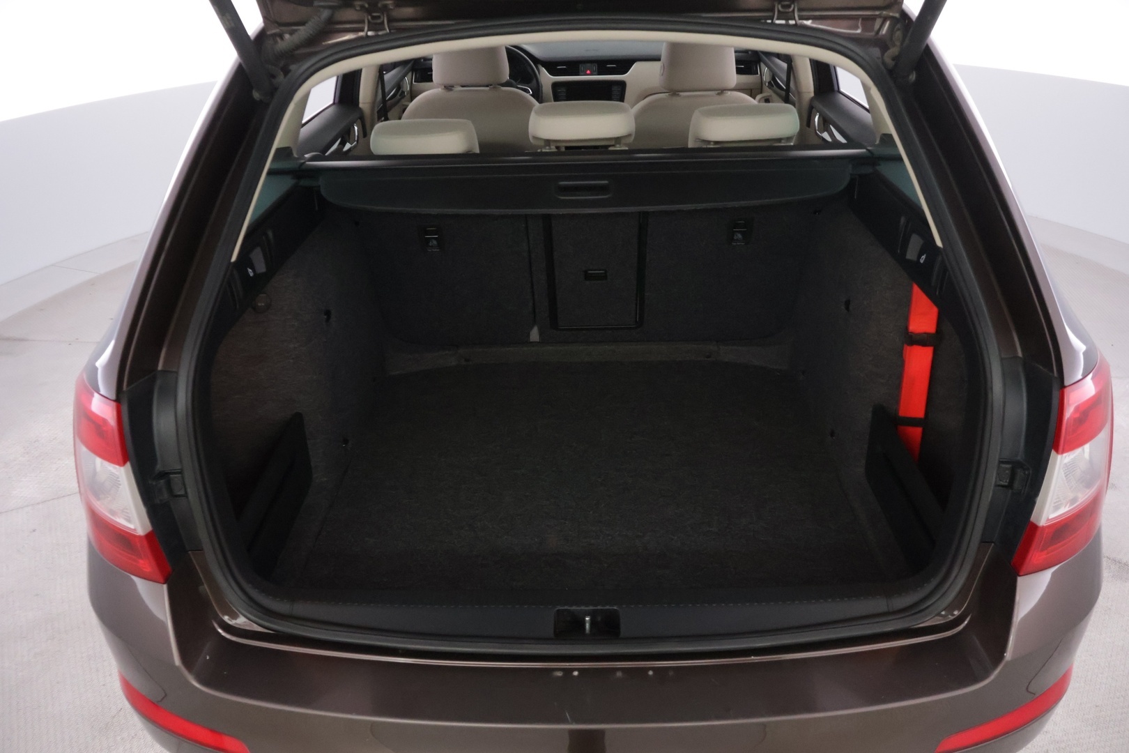SKODA Octavia 2015