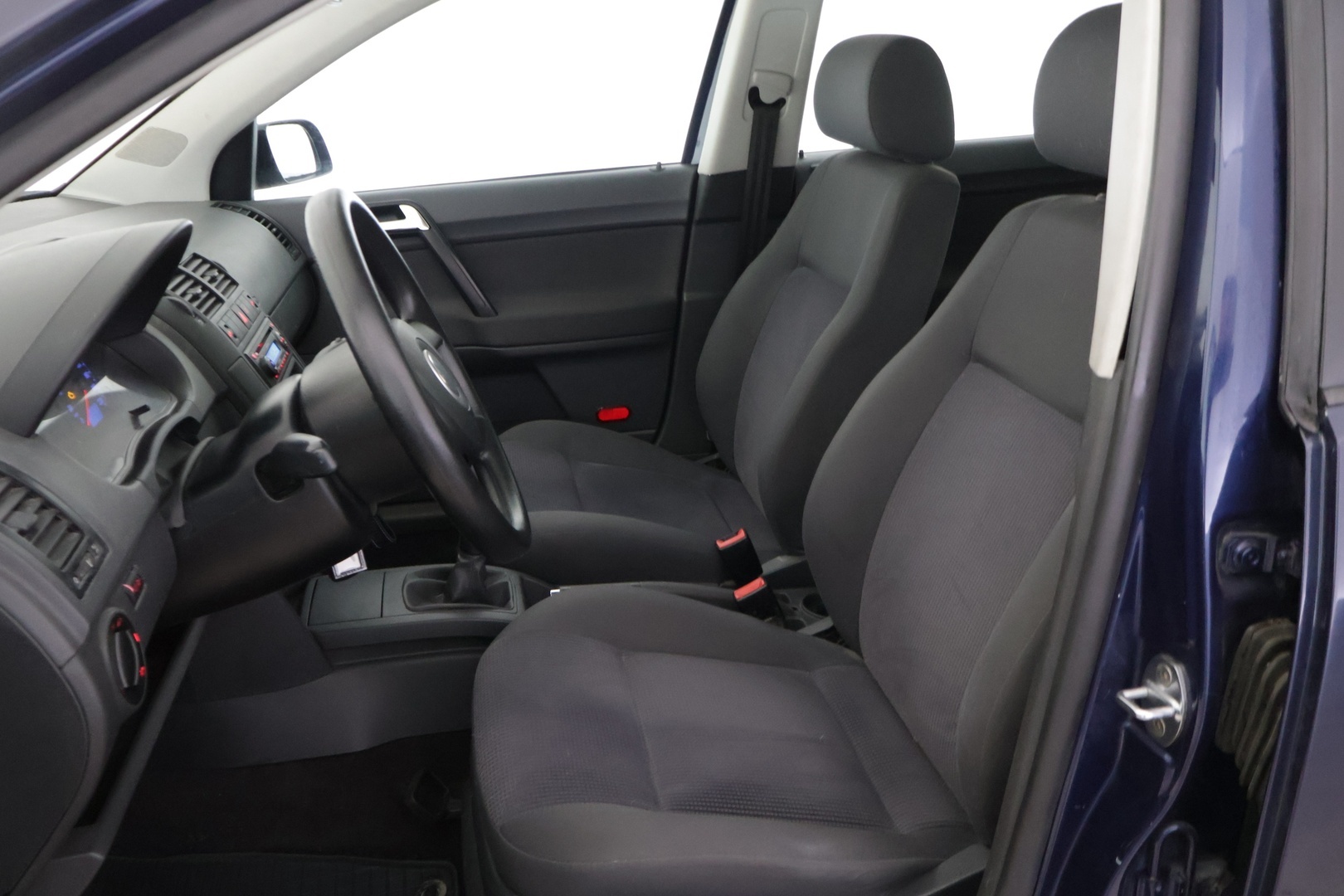 VOLKSWAGEN Polo 2005