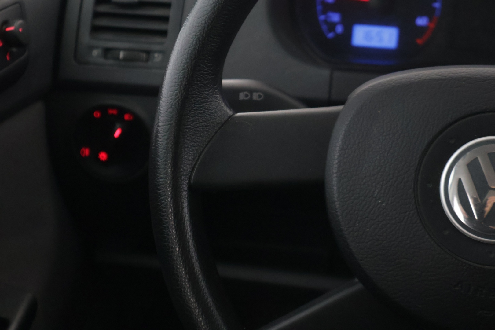 VOLKSWAGEN Polo 2005