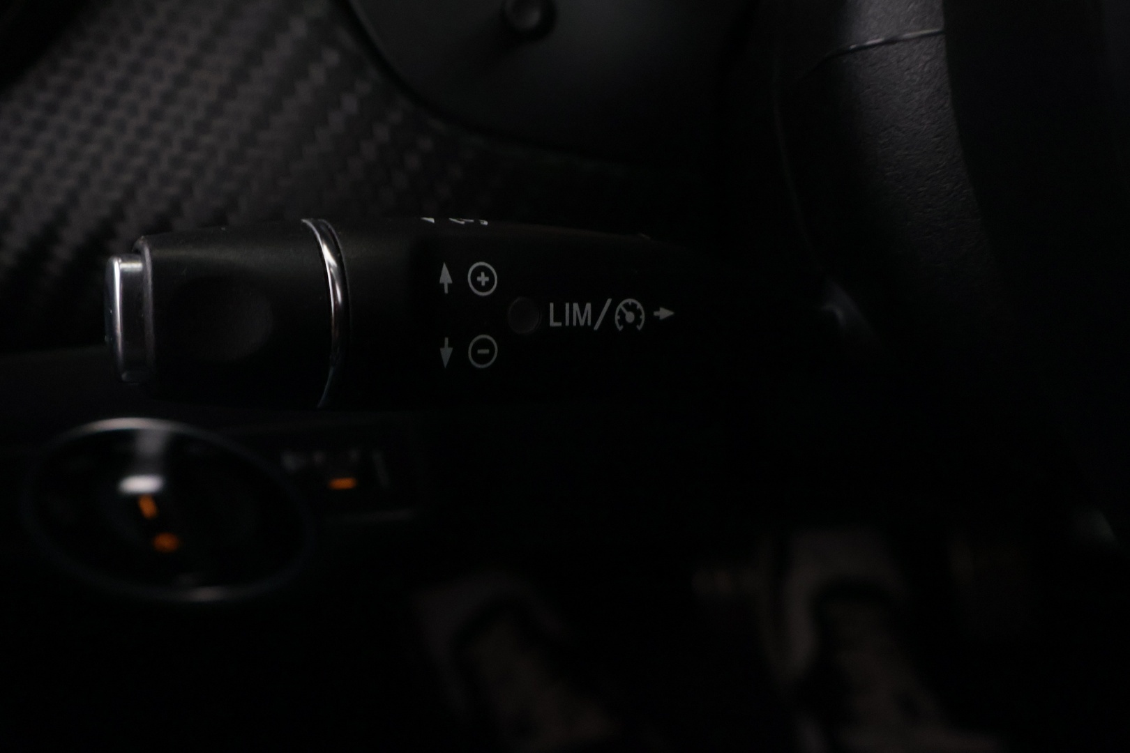 MERCEDES-BENZ A 2014