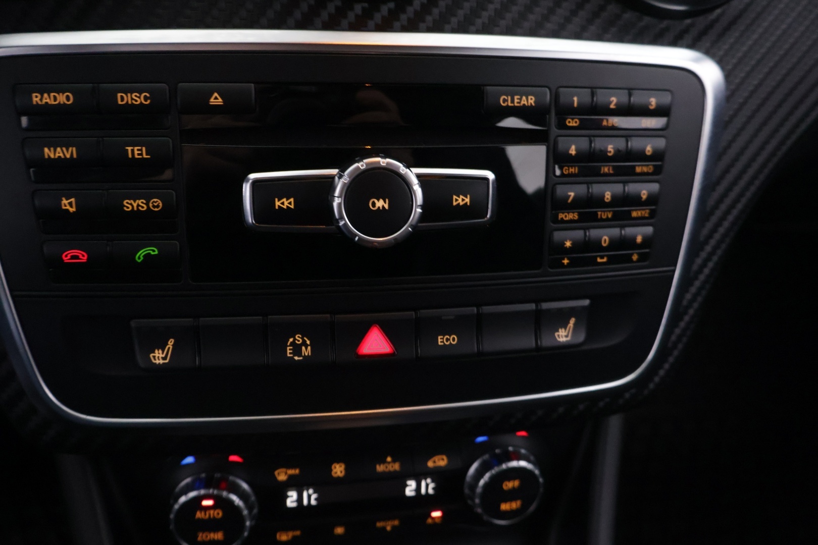 MERCEDES-BENZ A 2014